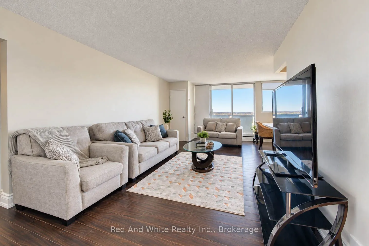375 King Street N #1101