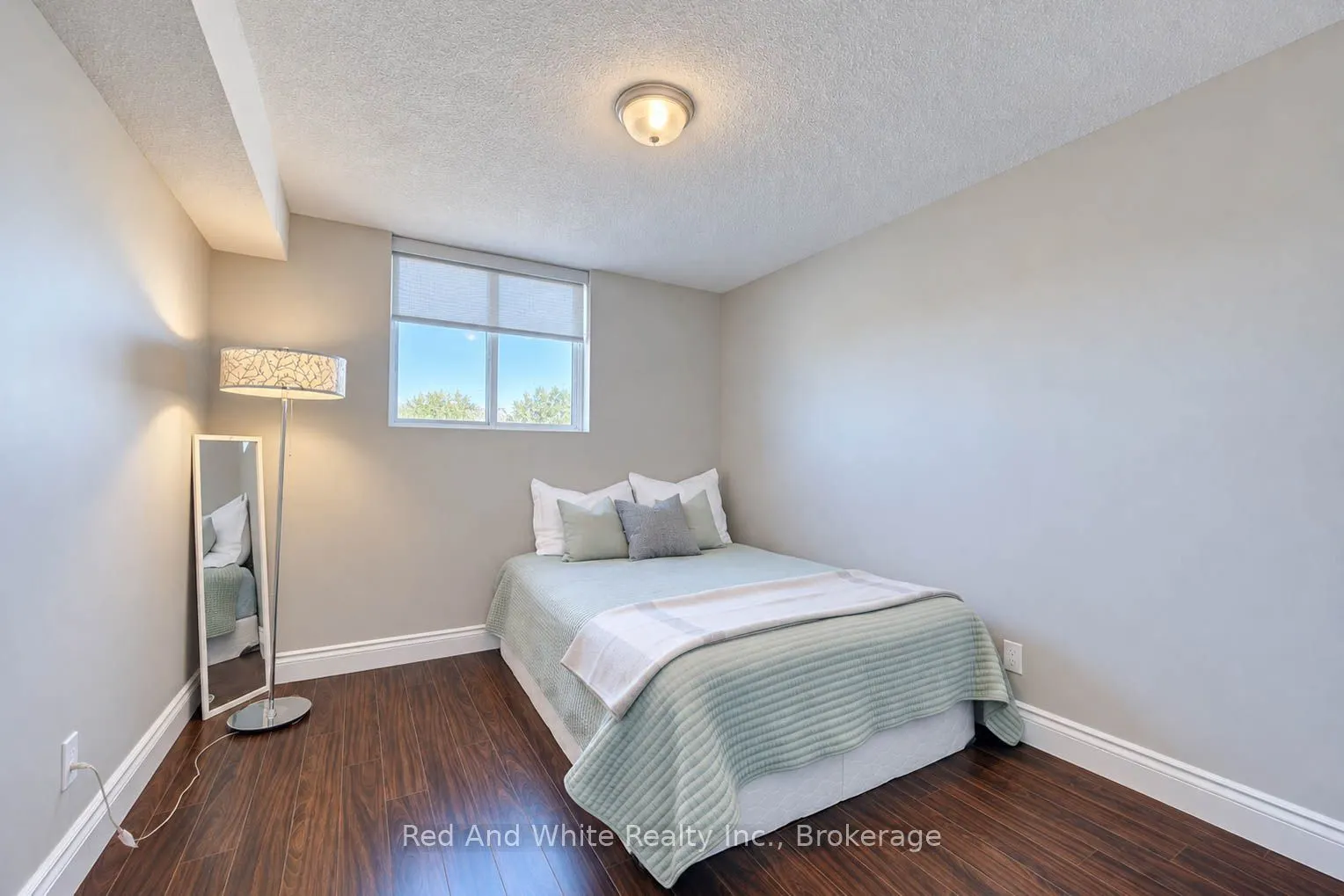 375 King Street N #1101