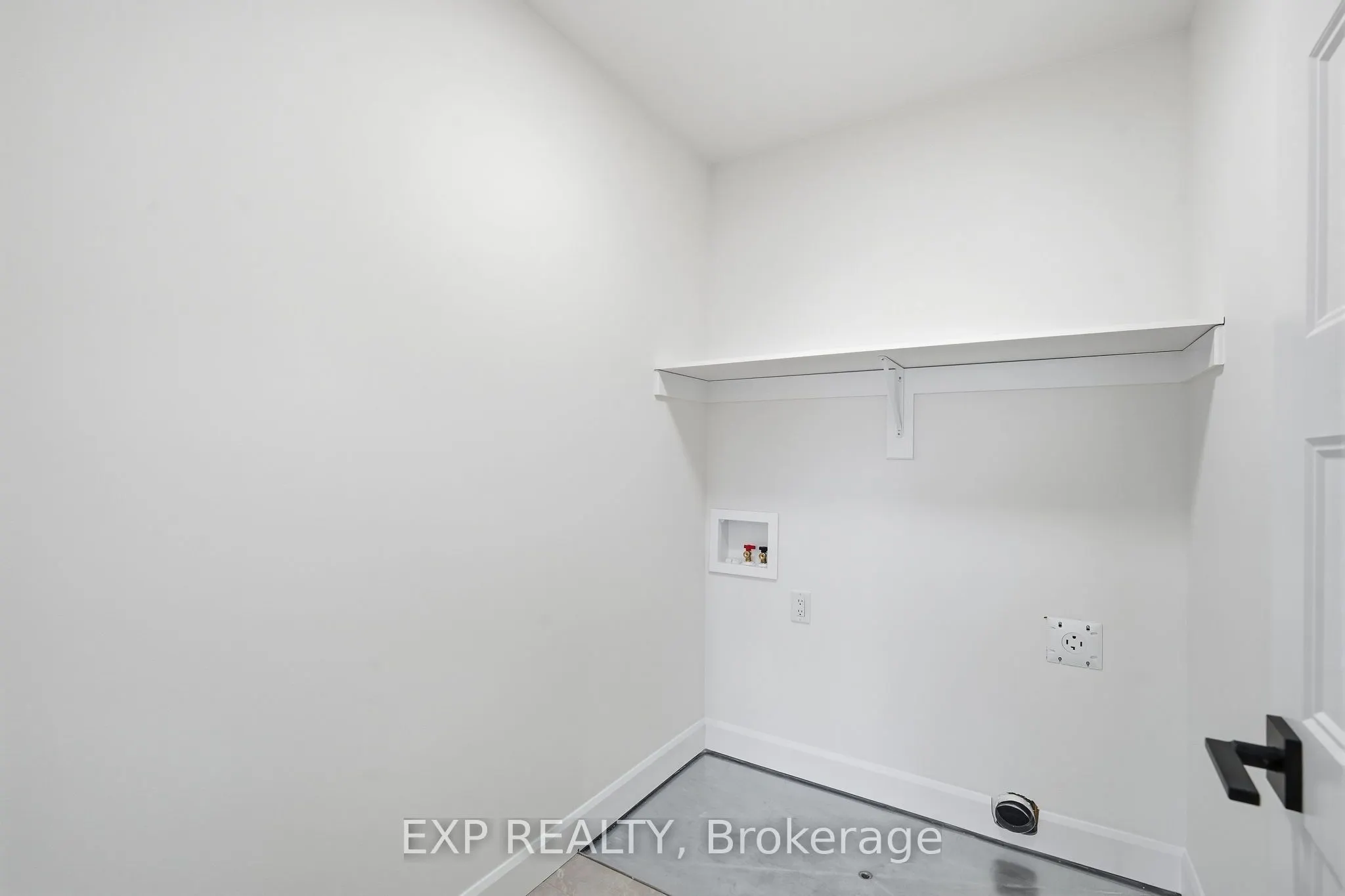 142 Elizabeth Street