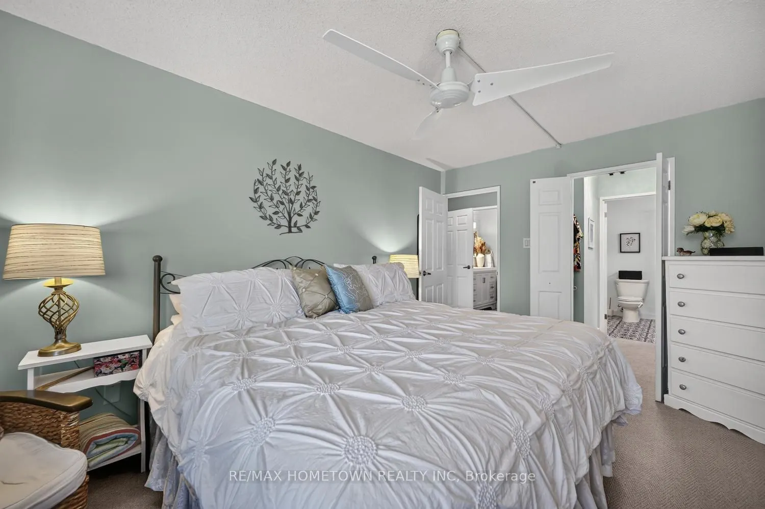 55 WATER Street E #704