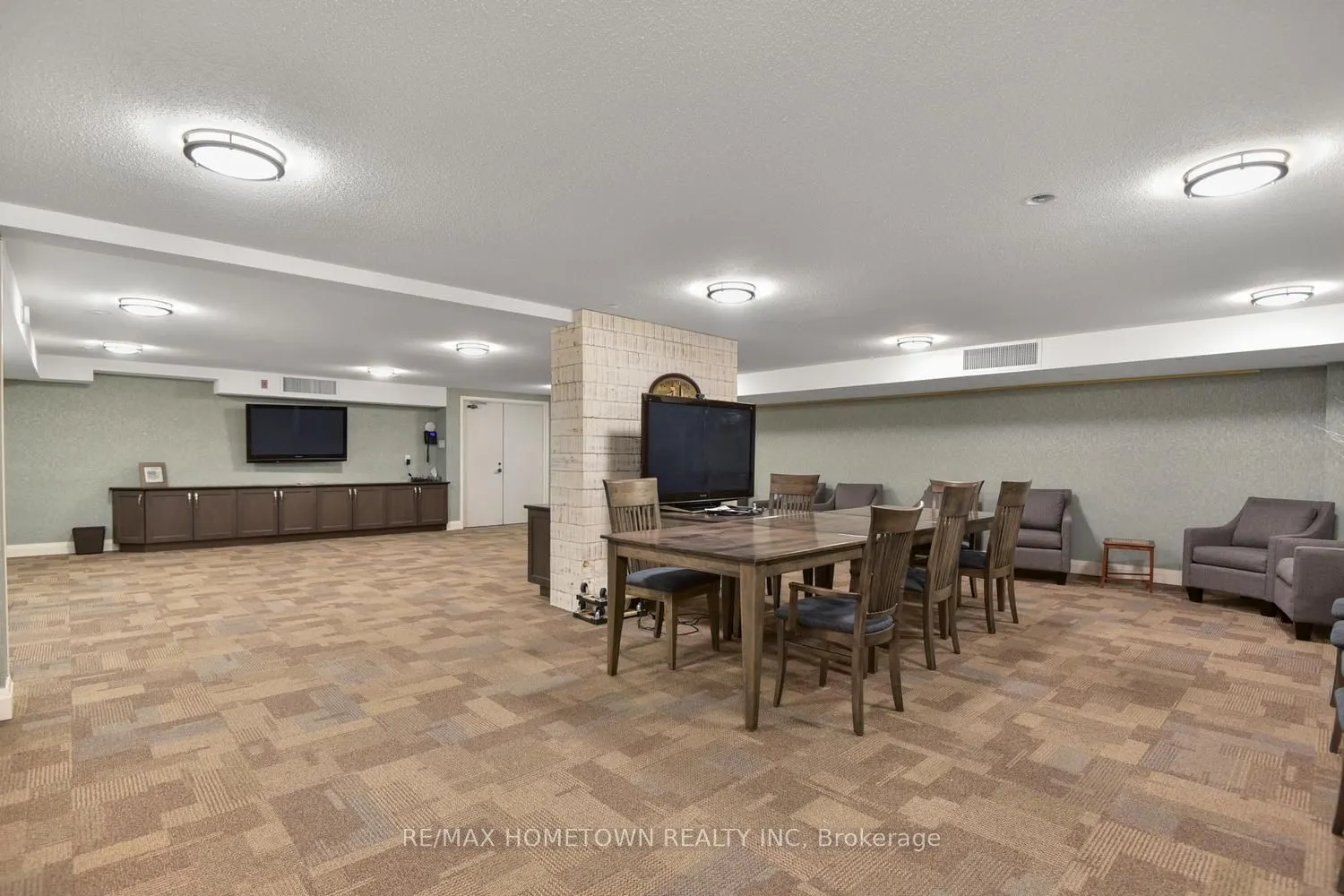55 WATER Street E #704