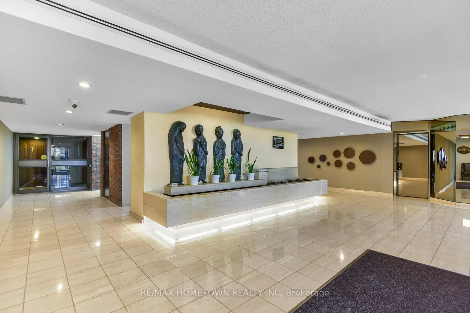 55 WATER Street E #704