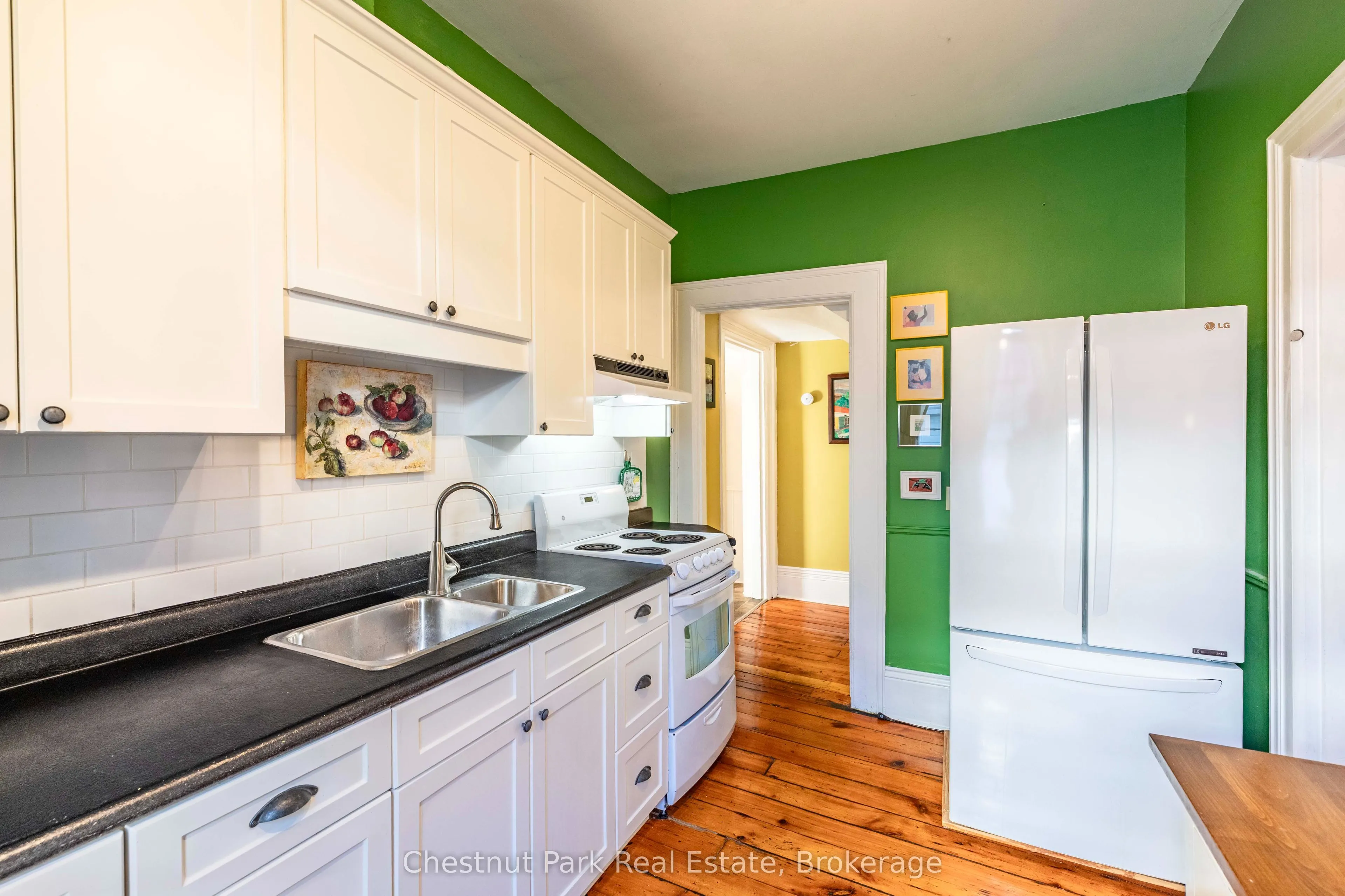 756 15th Street E