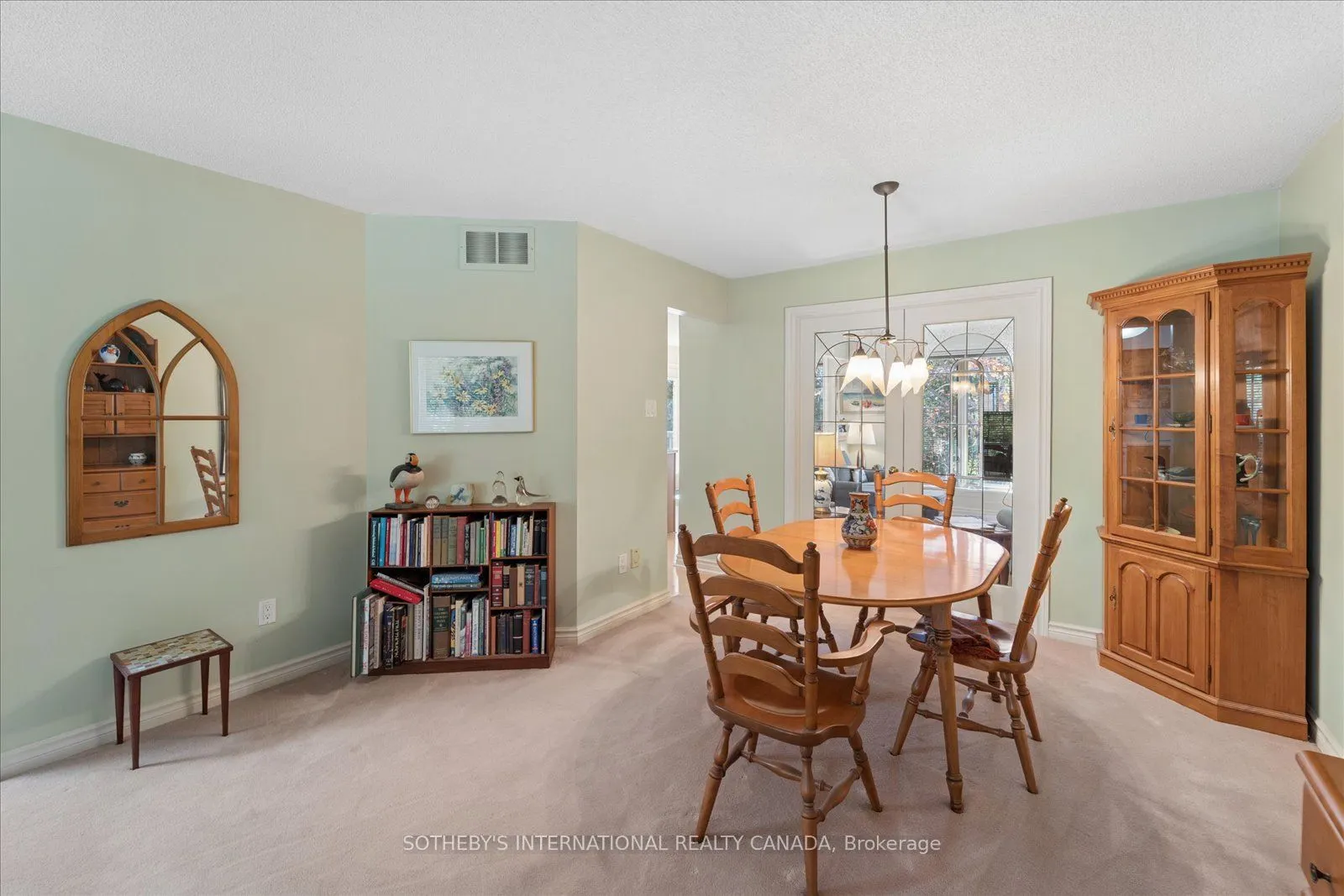 87 Navigators Trail