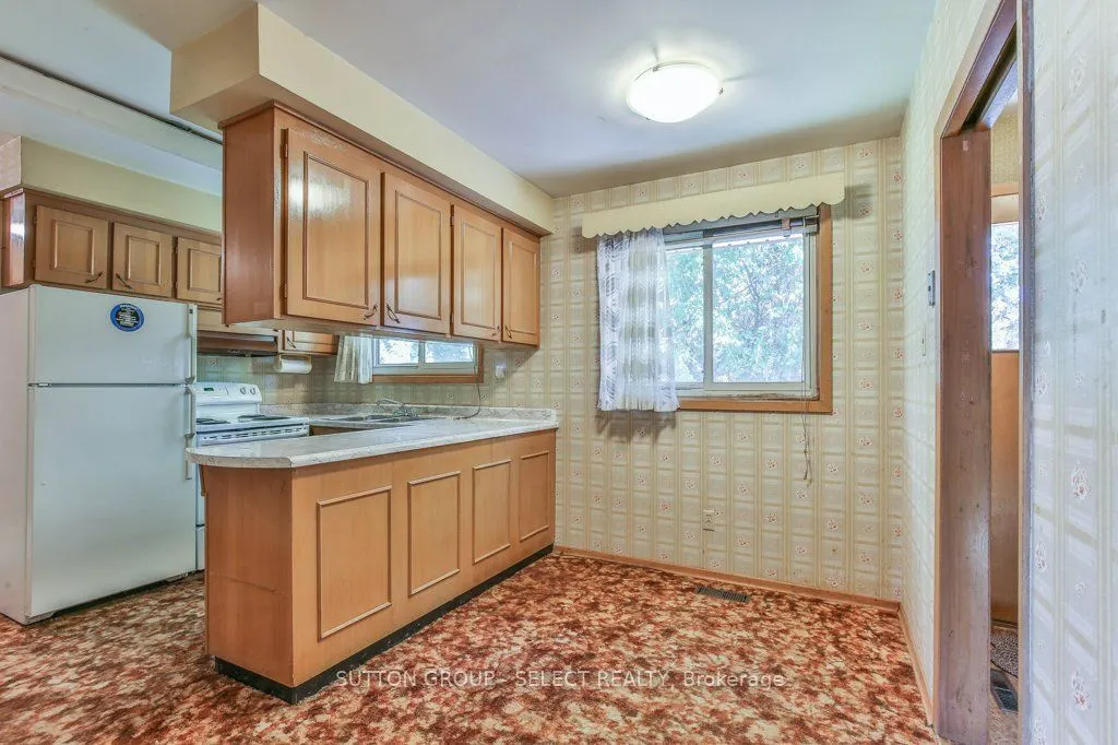 88 Ebury Crescent