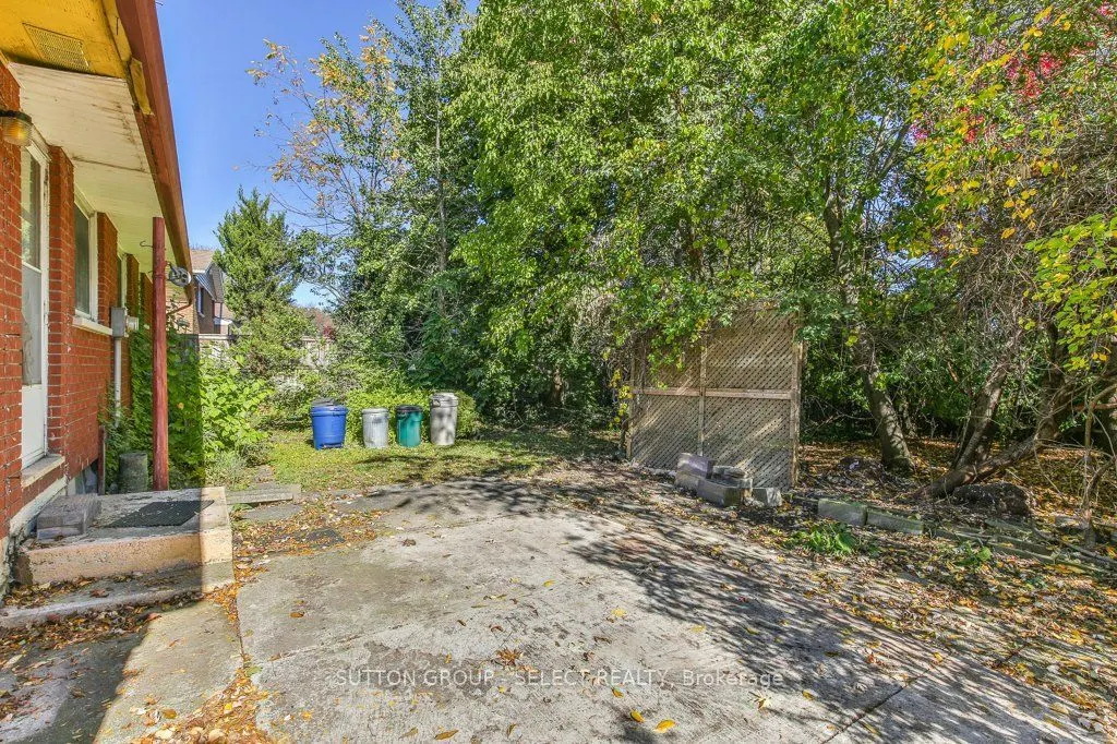 88 Ebury Crescent
