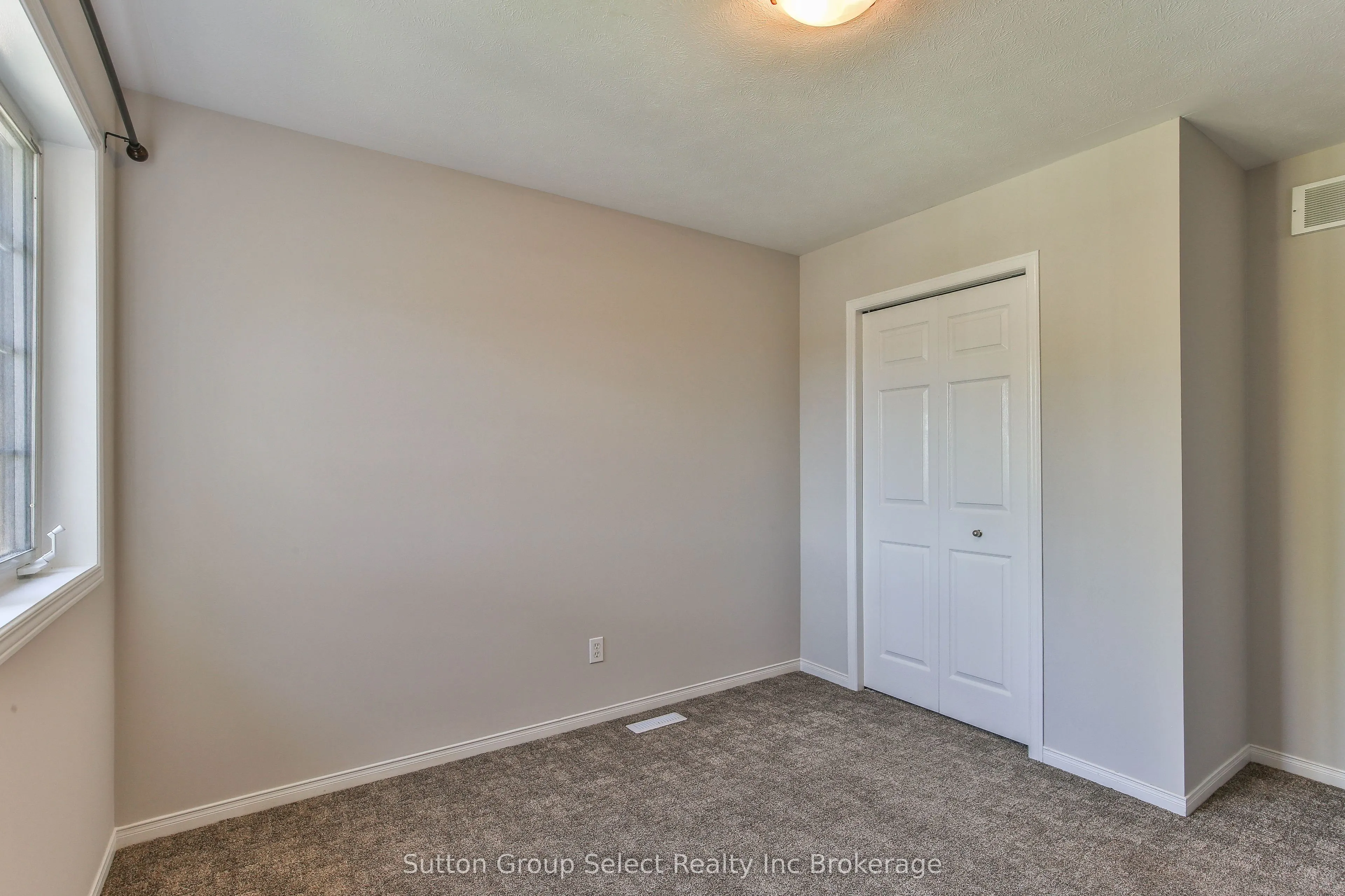 1106 Nellis Street