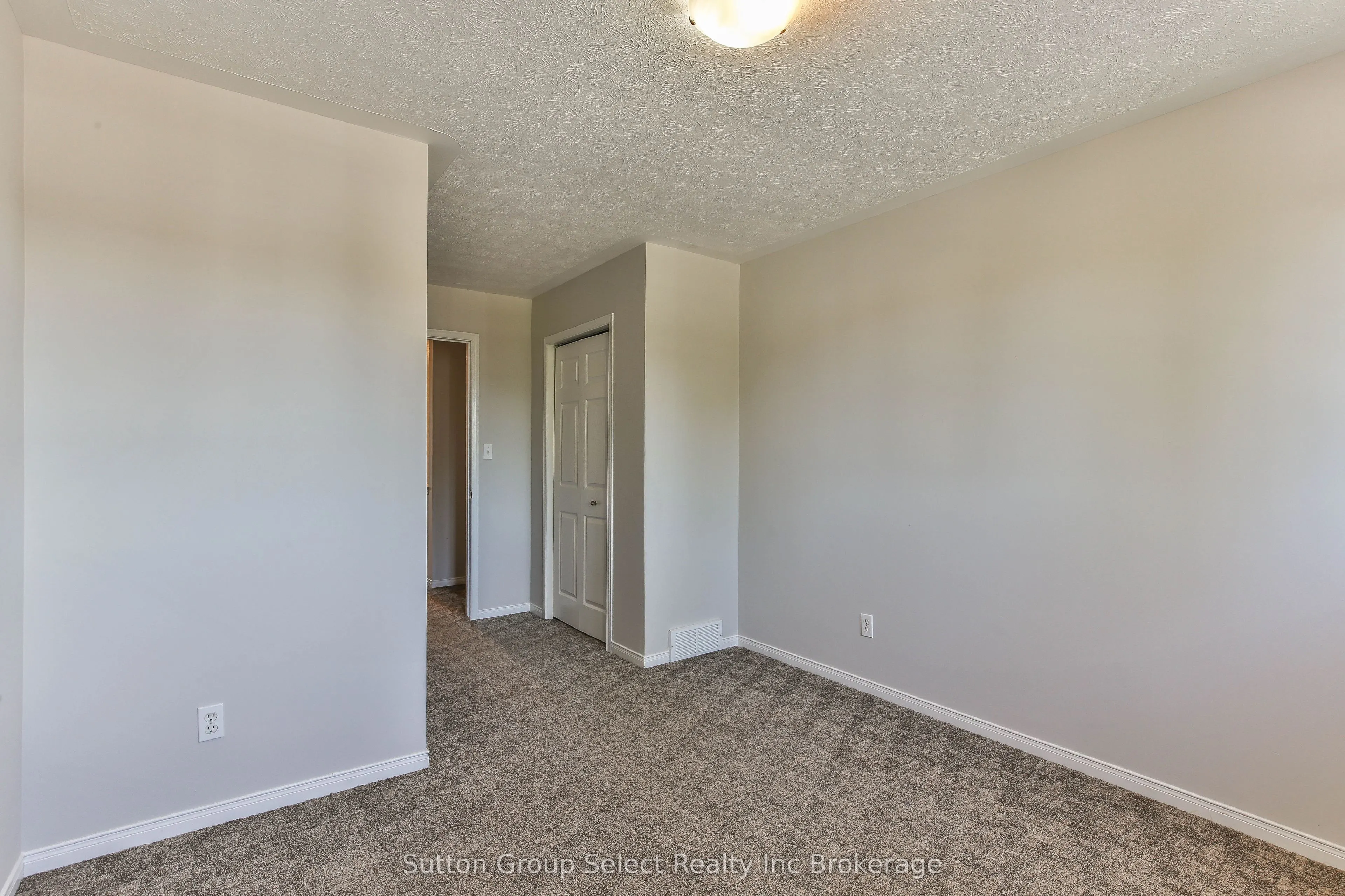 1106 Nellis Street