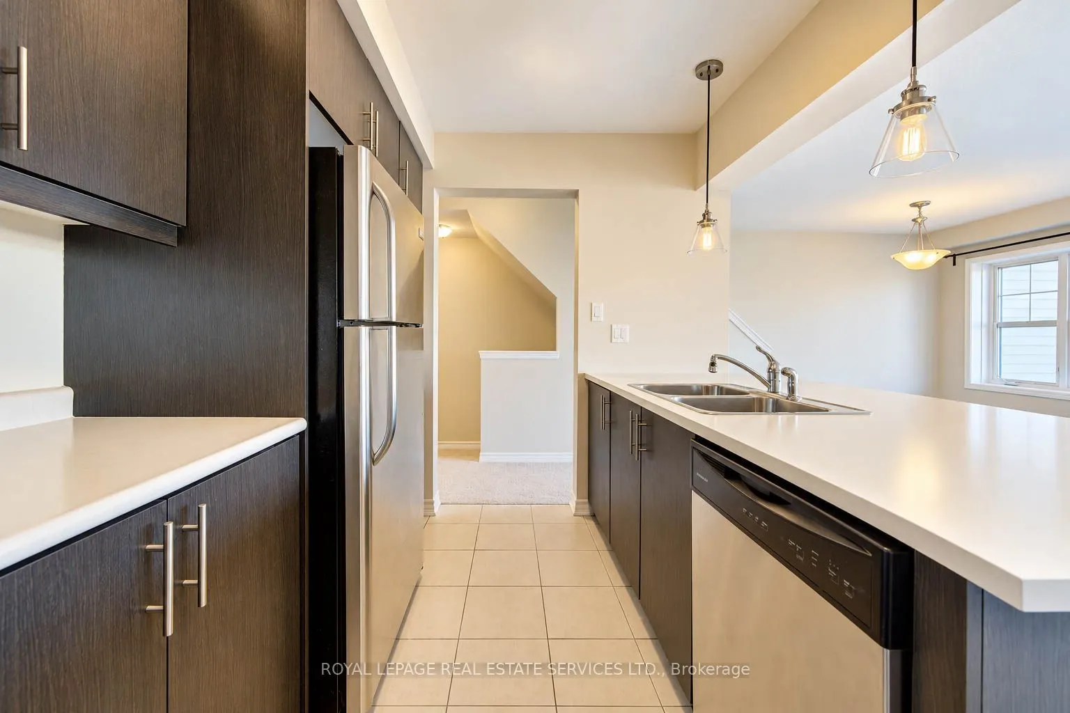 16 Stratus Street