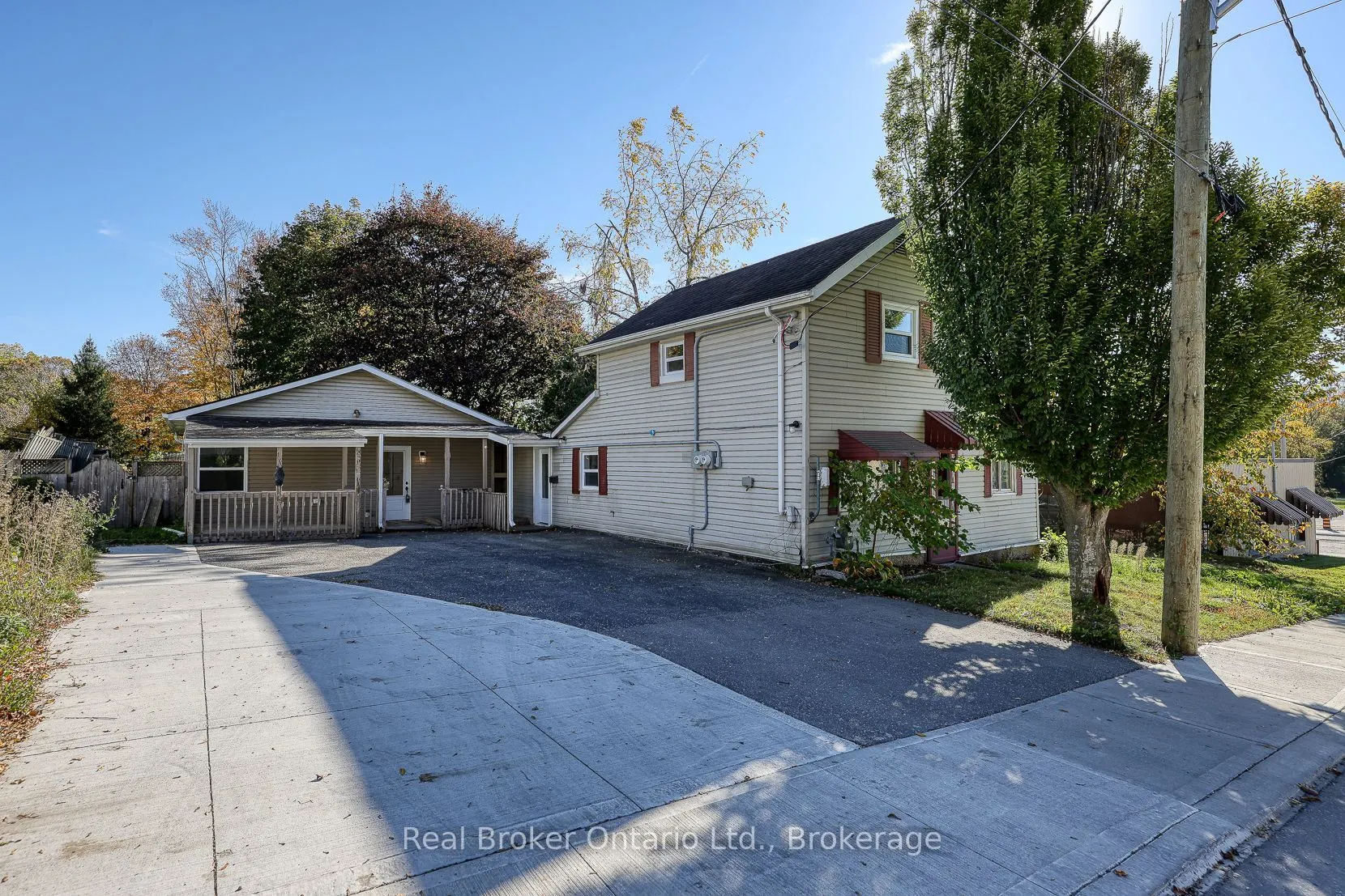 10 Givins Street