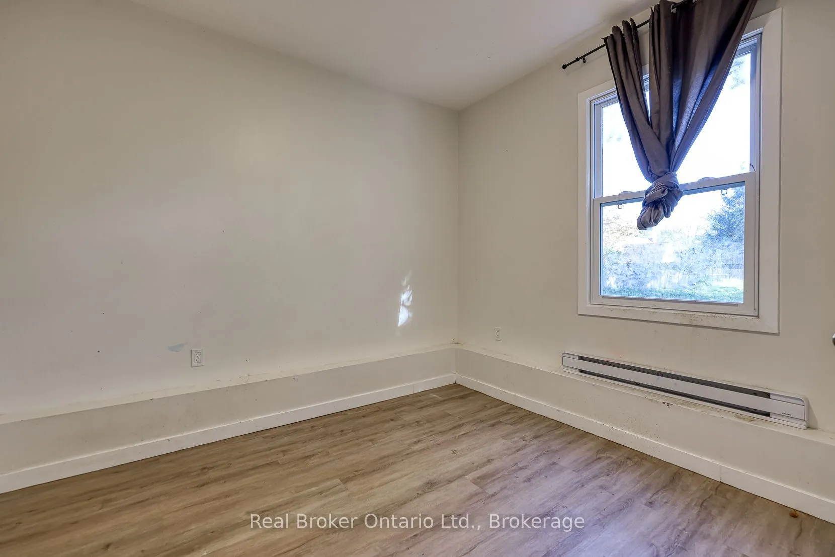 10 Givins Street