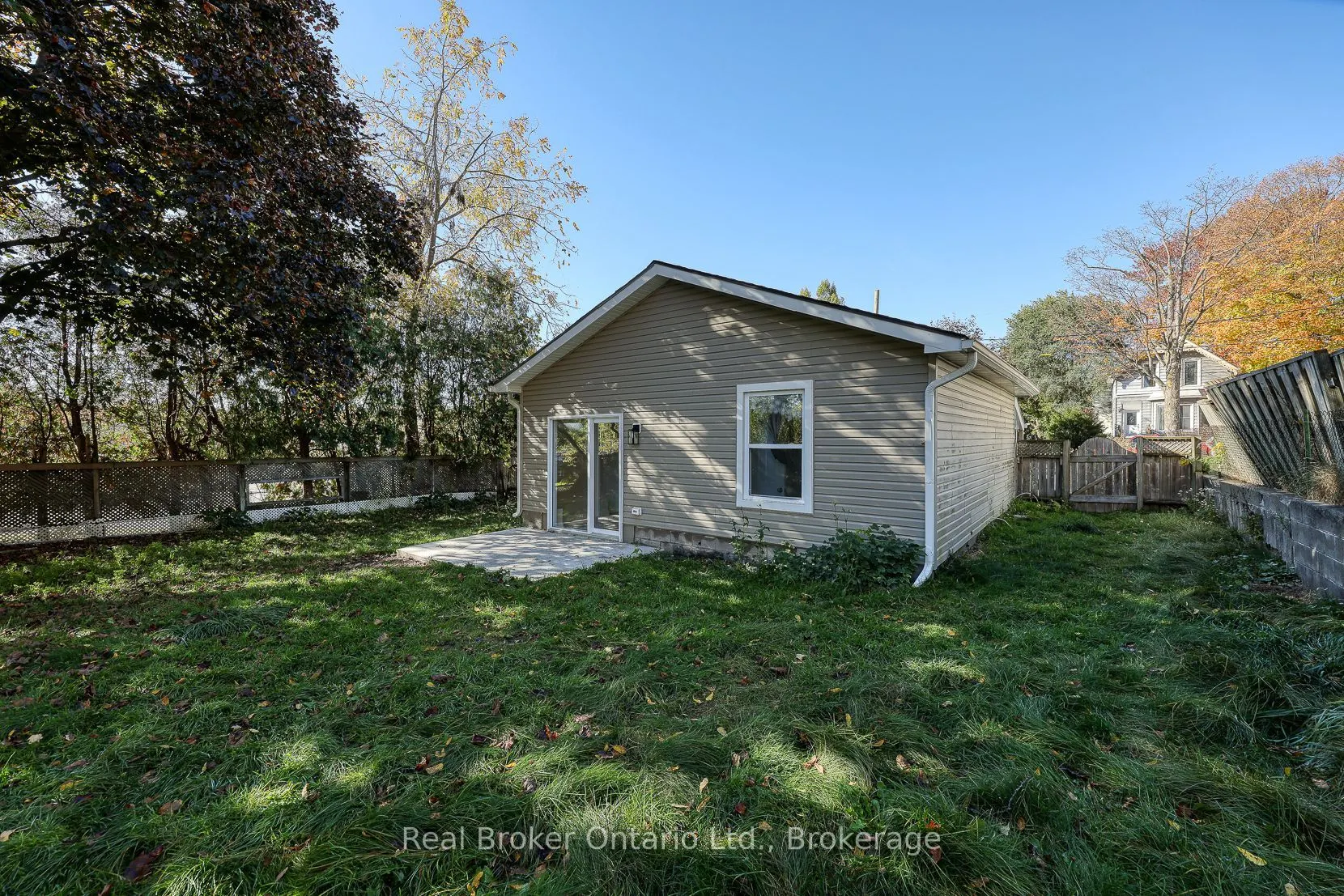 10 Givins Street