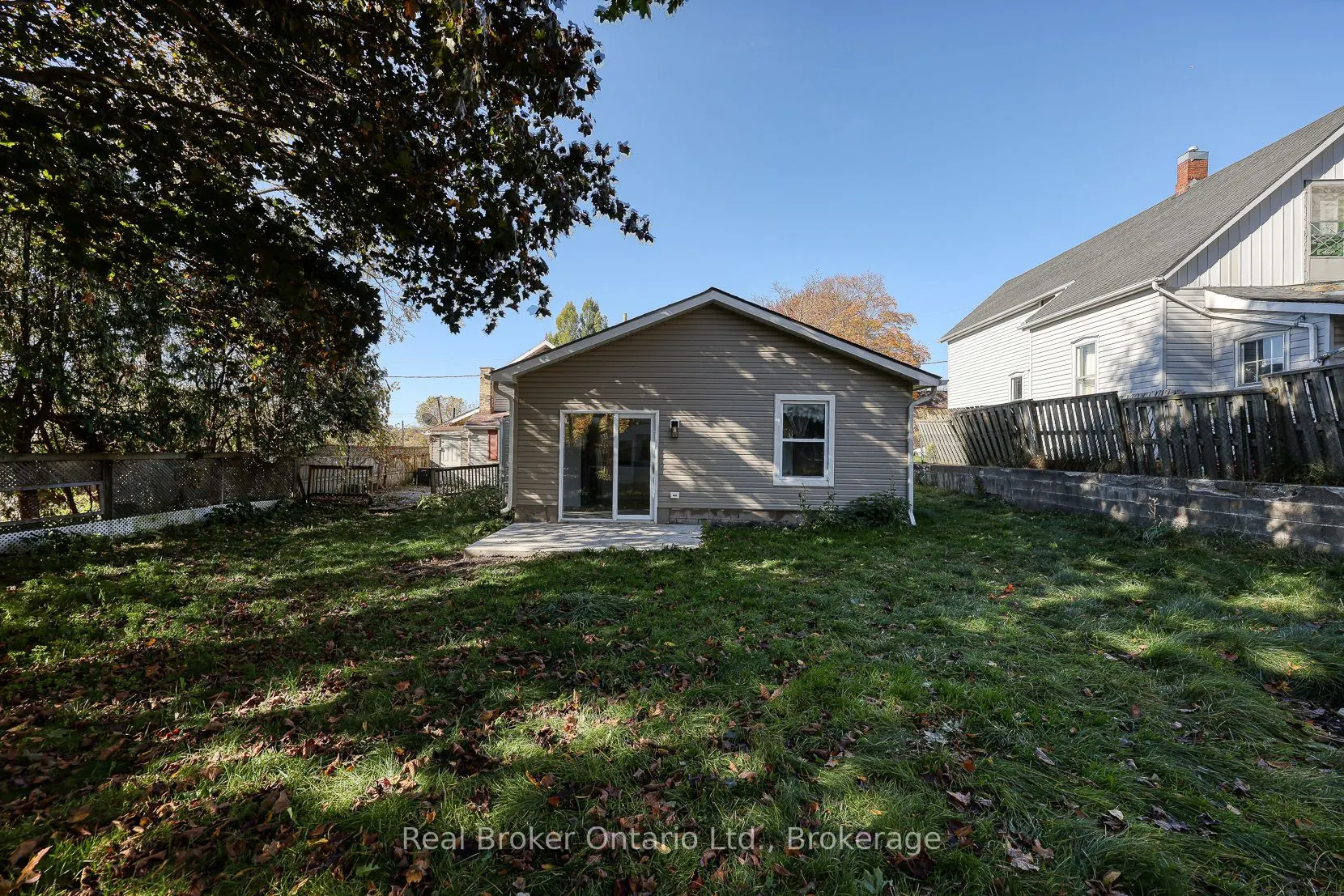 10 Givins Street