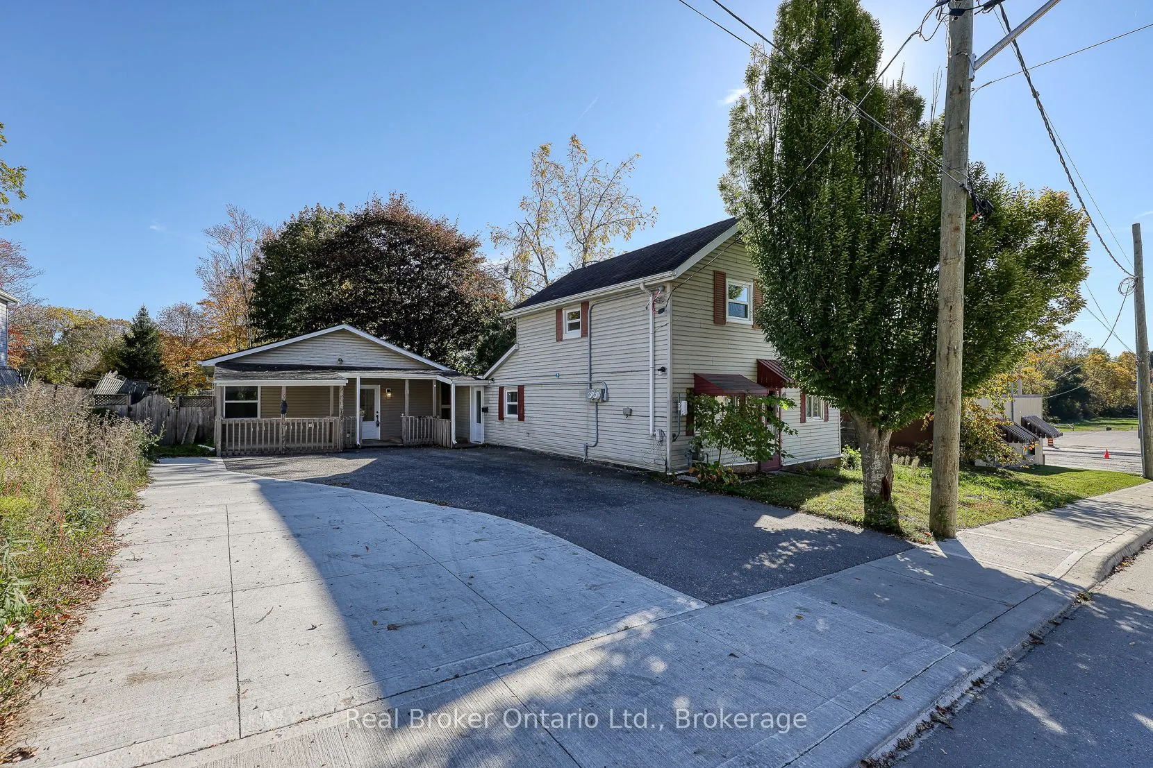 10 Givins Street