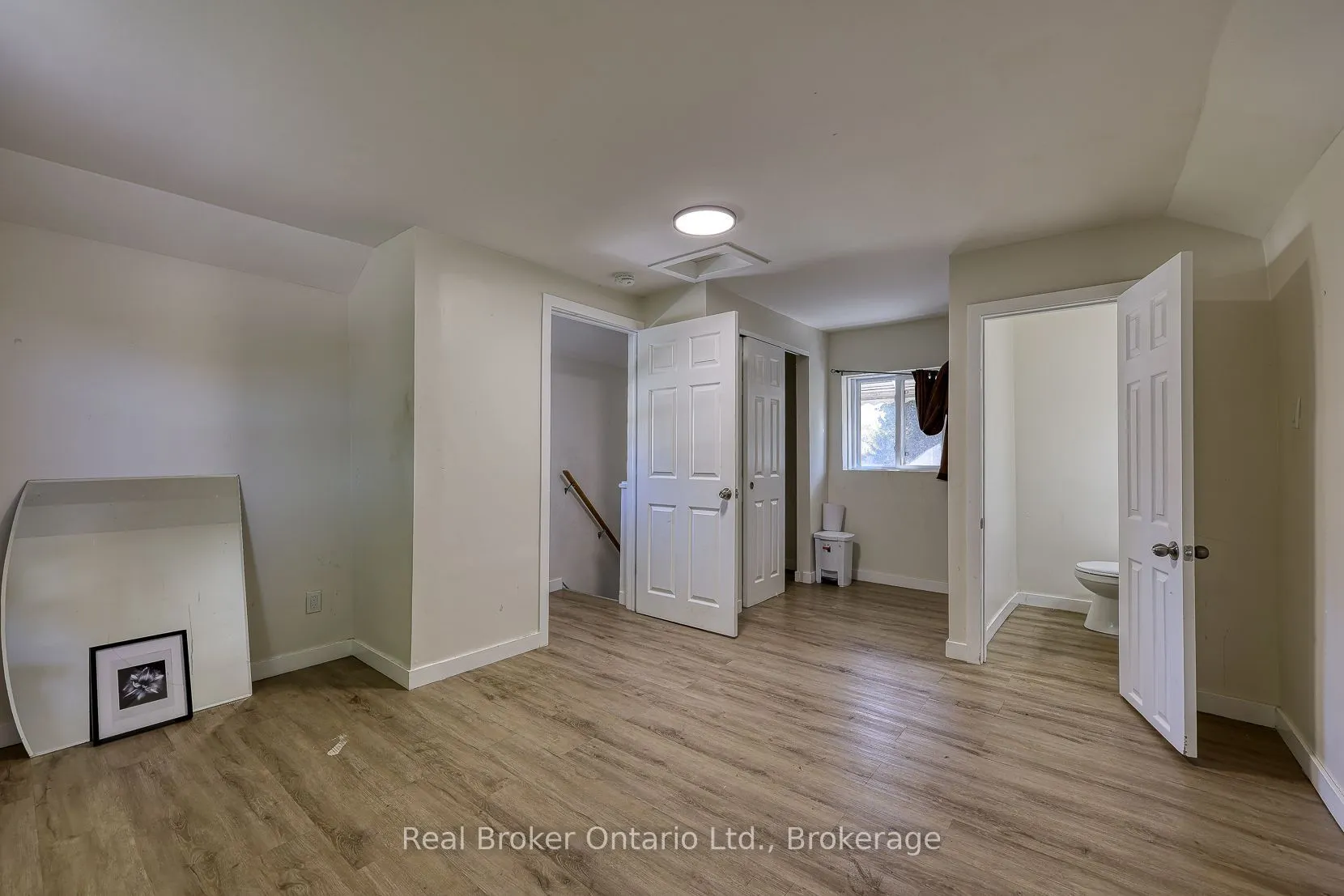 10 Givins Street
