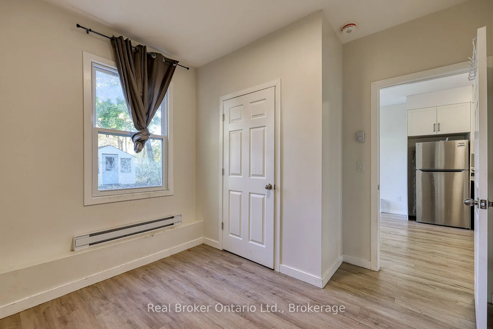 10 Givins Street