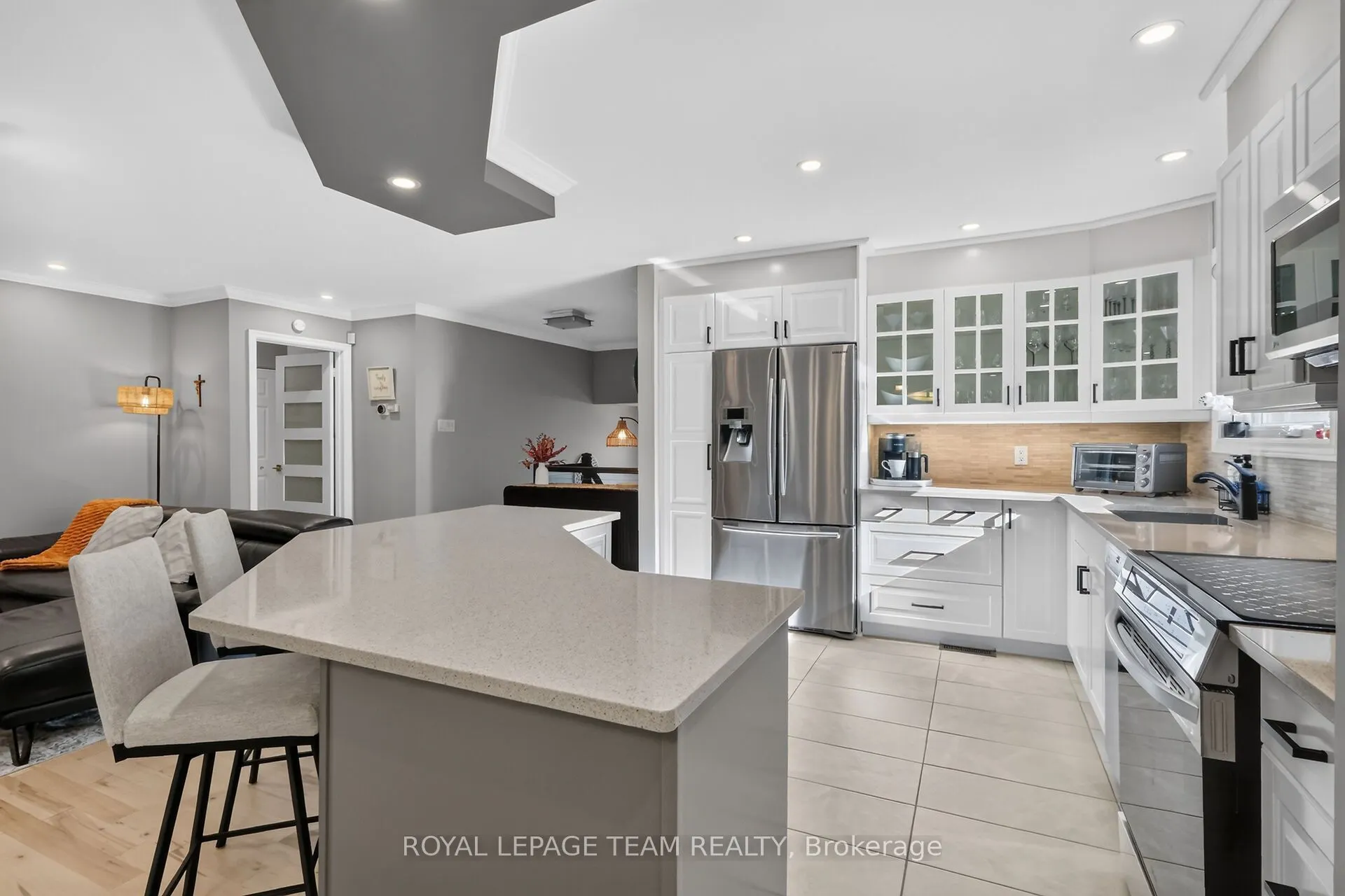 12 Castle Harbour Court #14