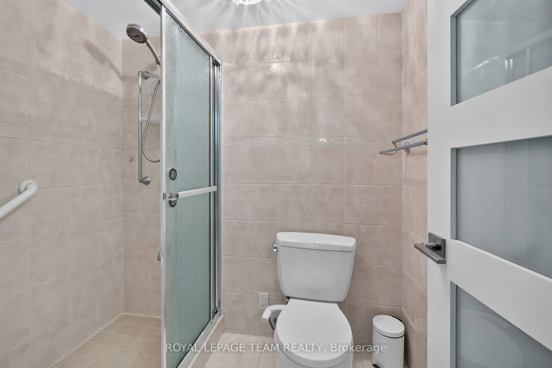 12 Castle Harbour Court #14