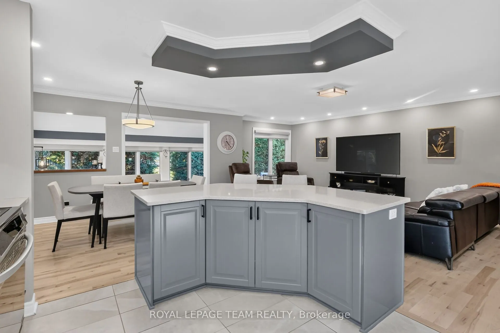 12 Castle Harbour Court #14