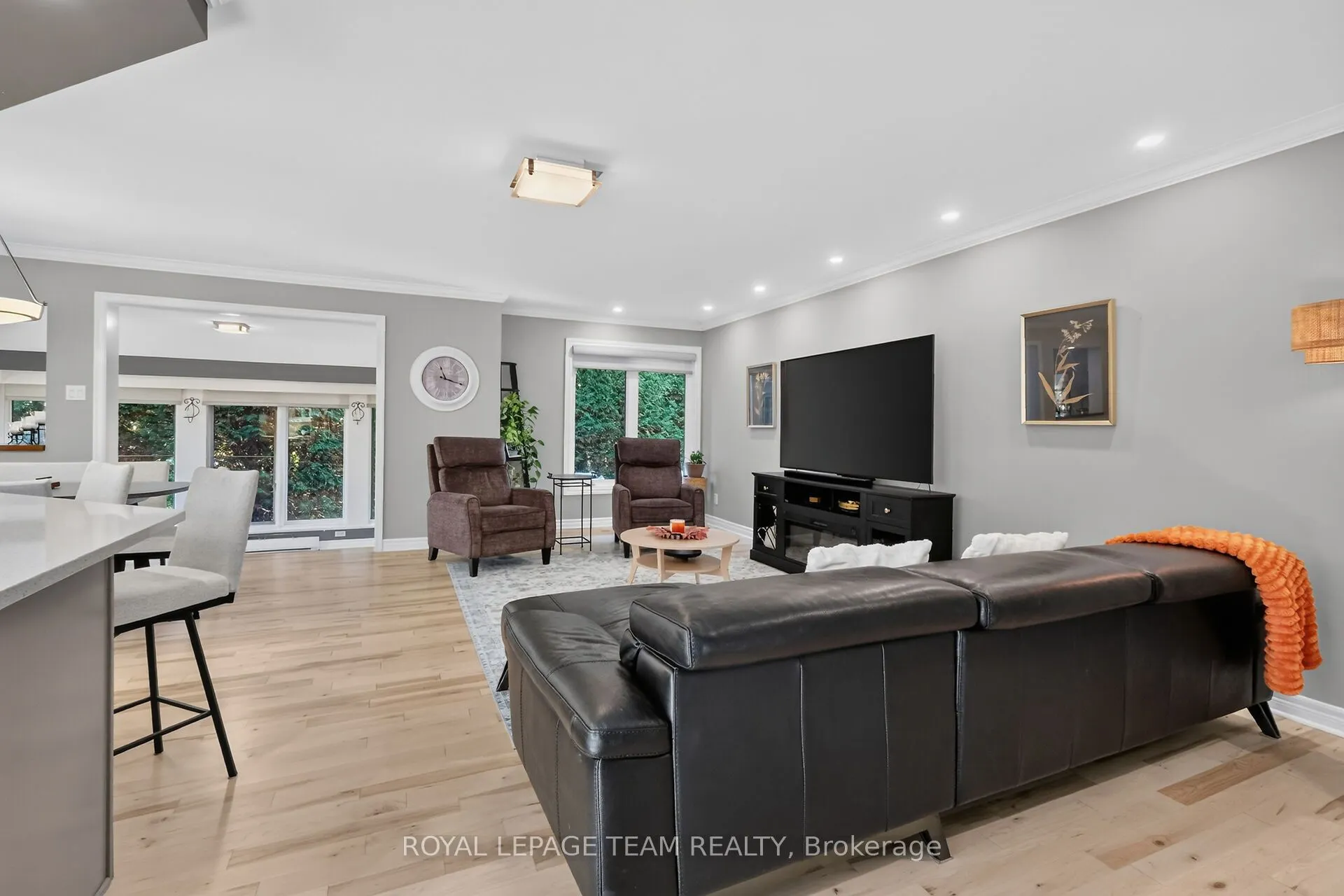 12 Castle Harbour Court #14