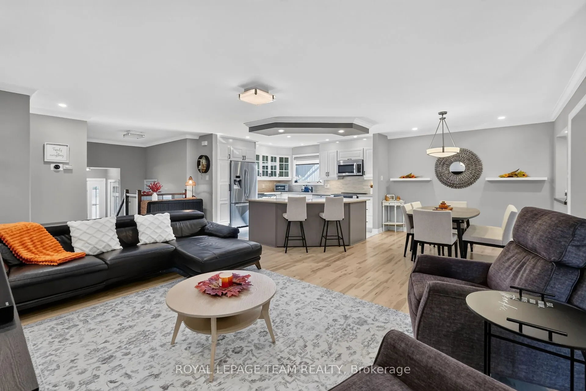 12 Castle Harbour Court #14