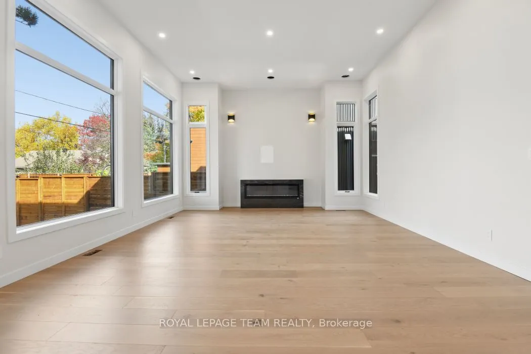 33 Starwood Road
