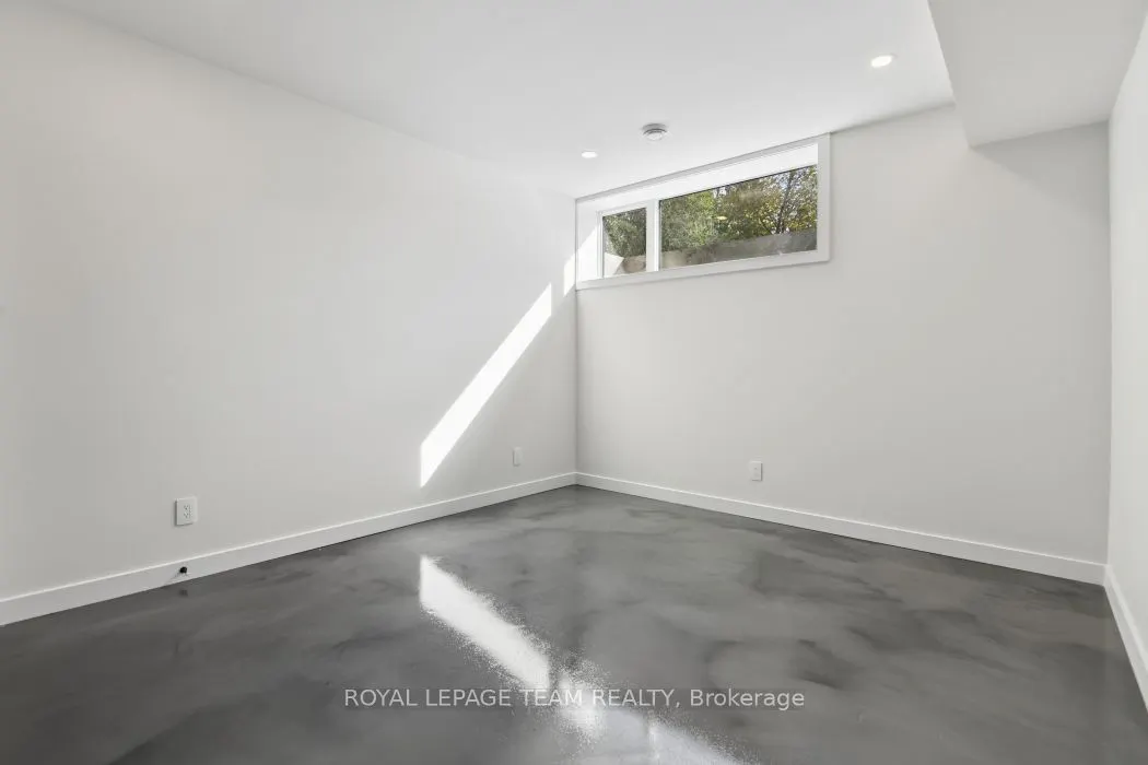 33 Starwood Road