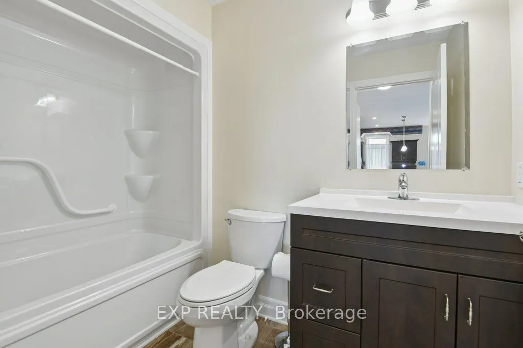 1109 Millwood Avenue #202