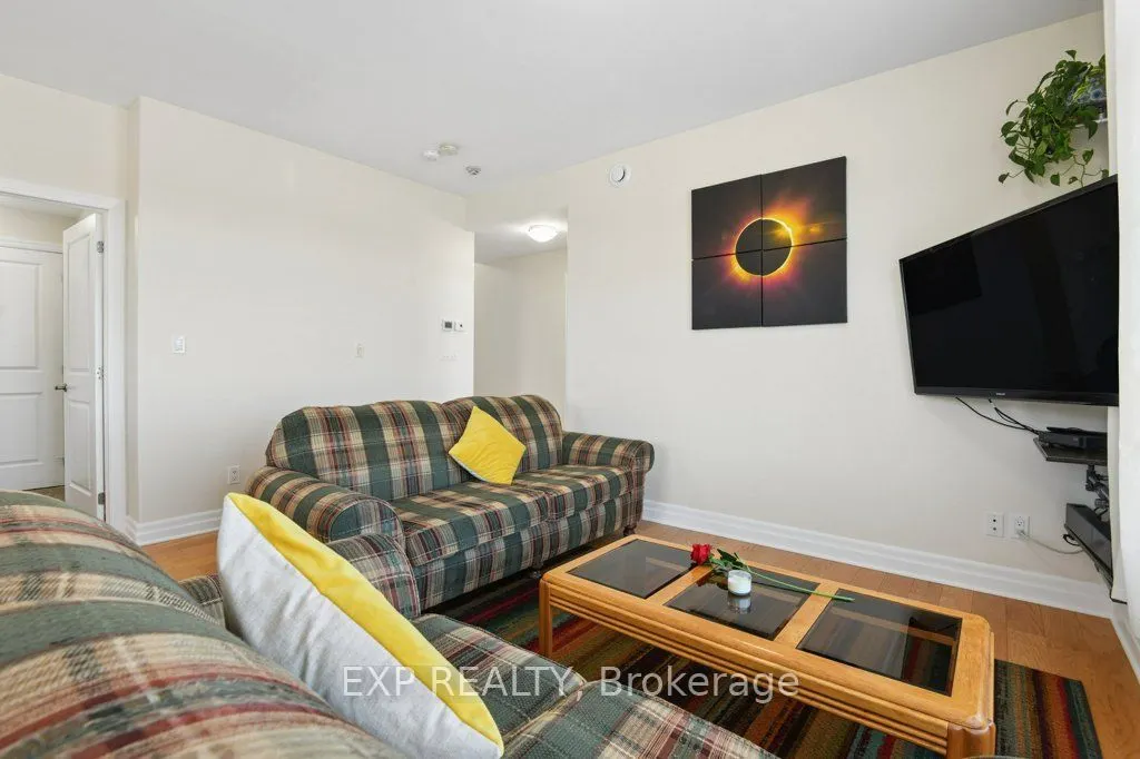 1109 Millwood Avenue #202