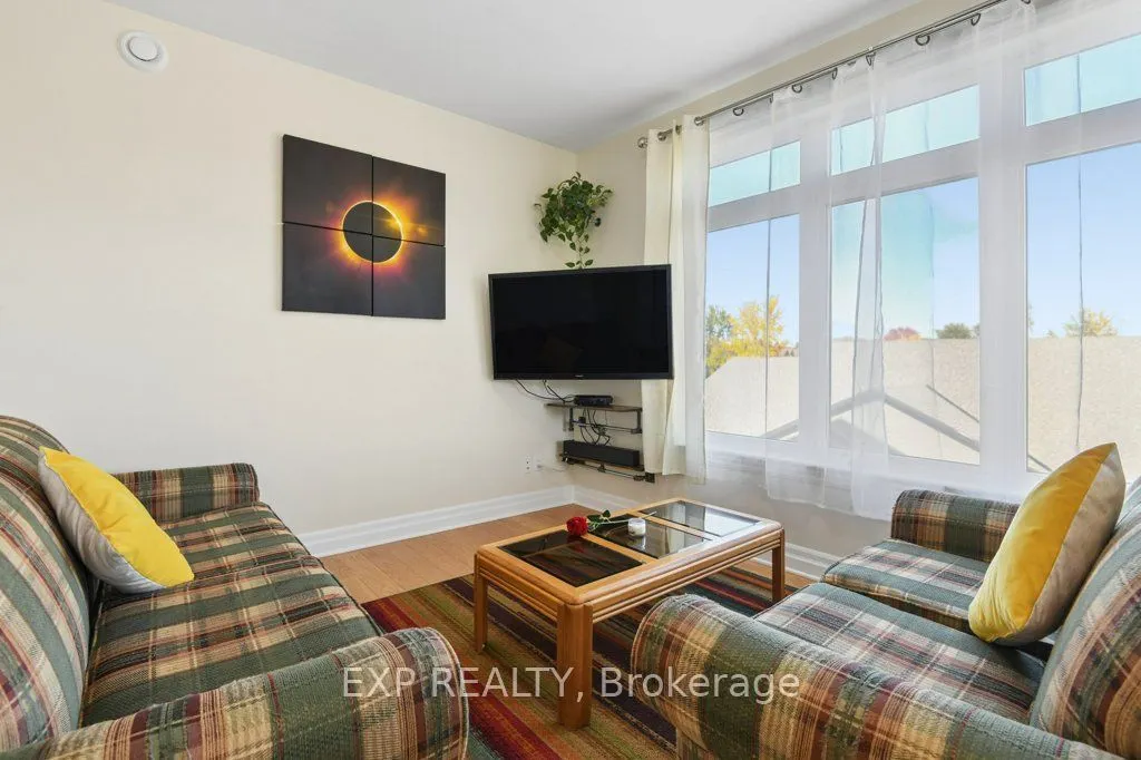 1109 Millwood Avenue #202