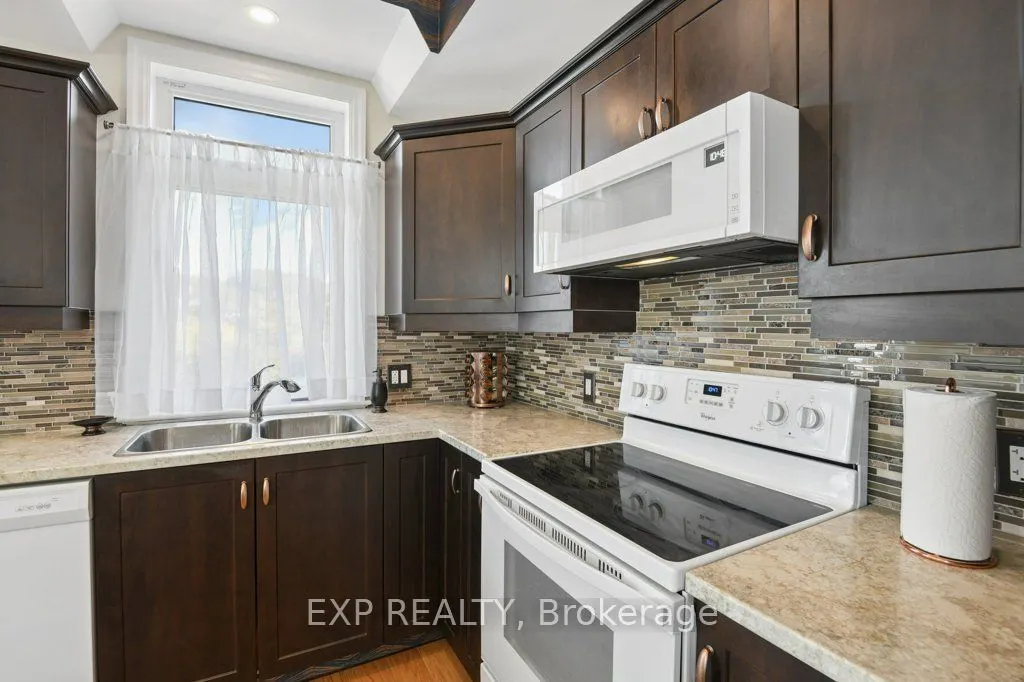 1109 Millwood Avenue #202