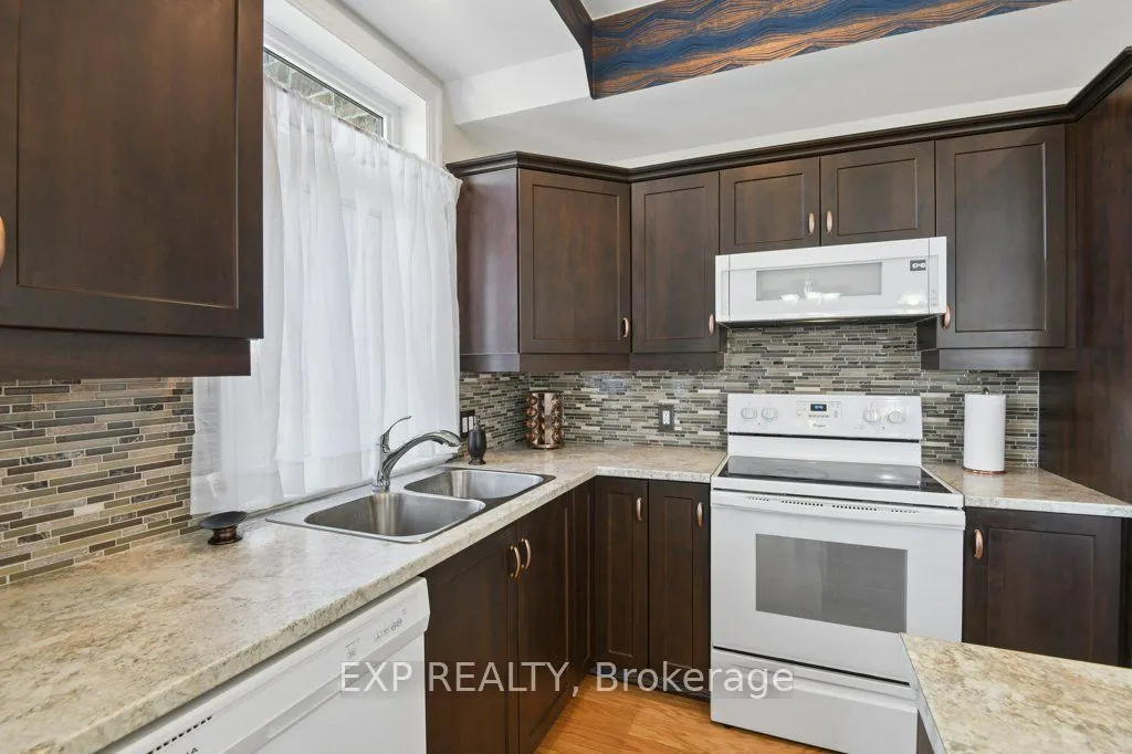 1109 Millwood Avenue #202