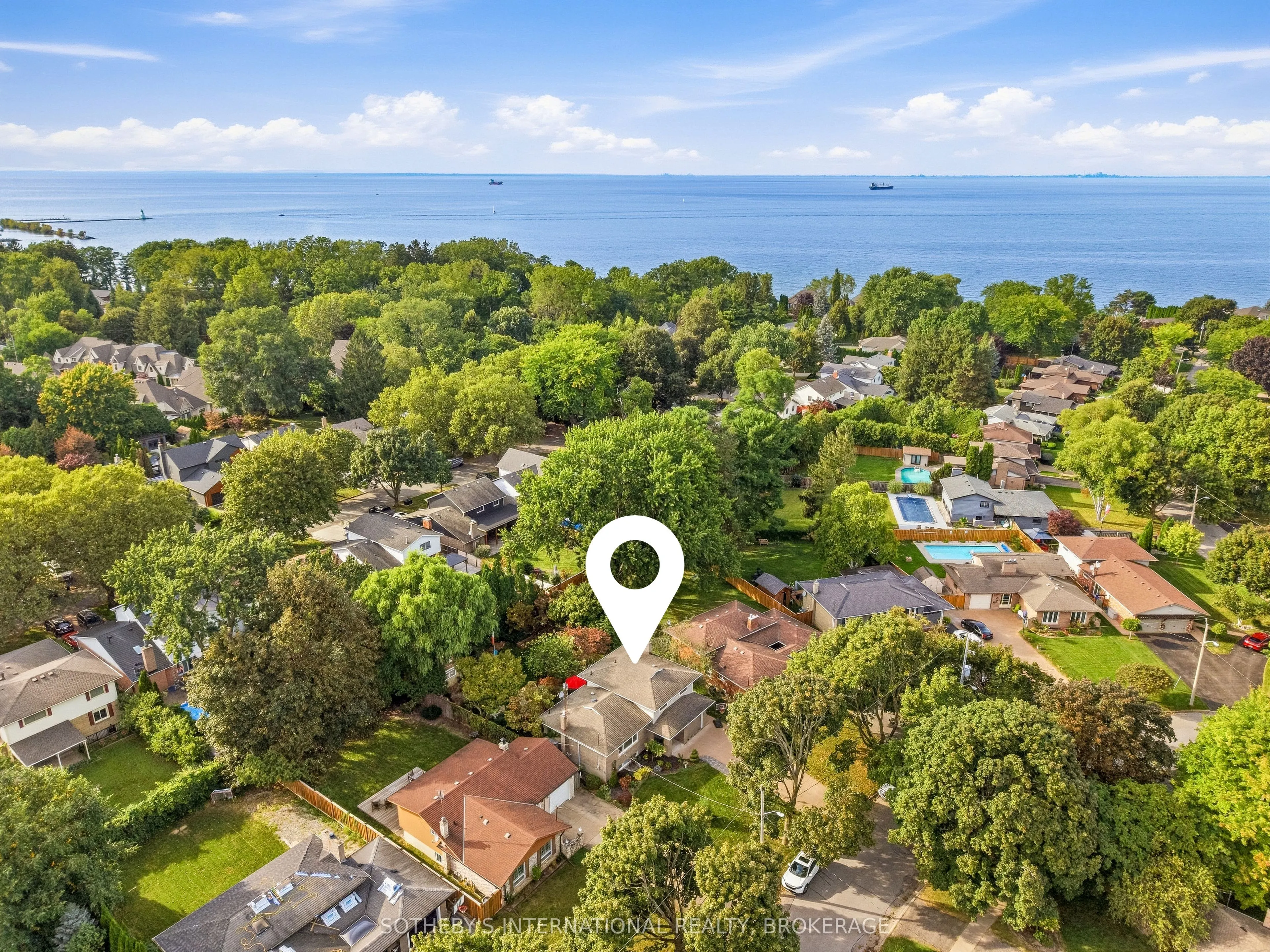 55 Shoreline Drive