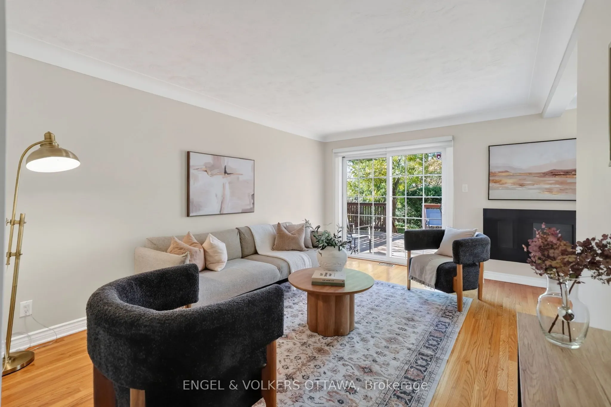 916 Iroquois Road