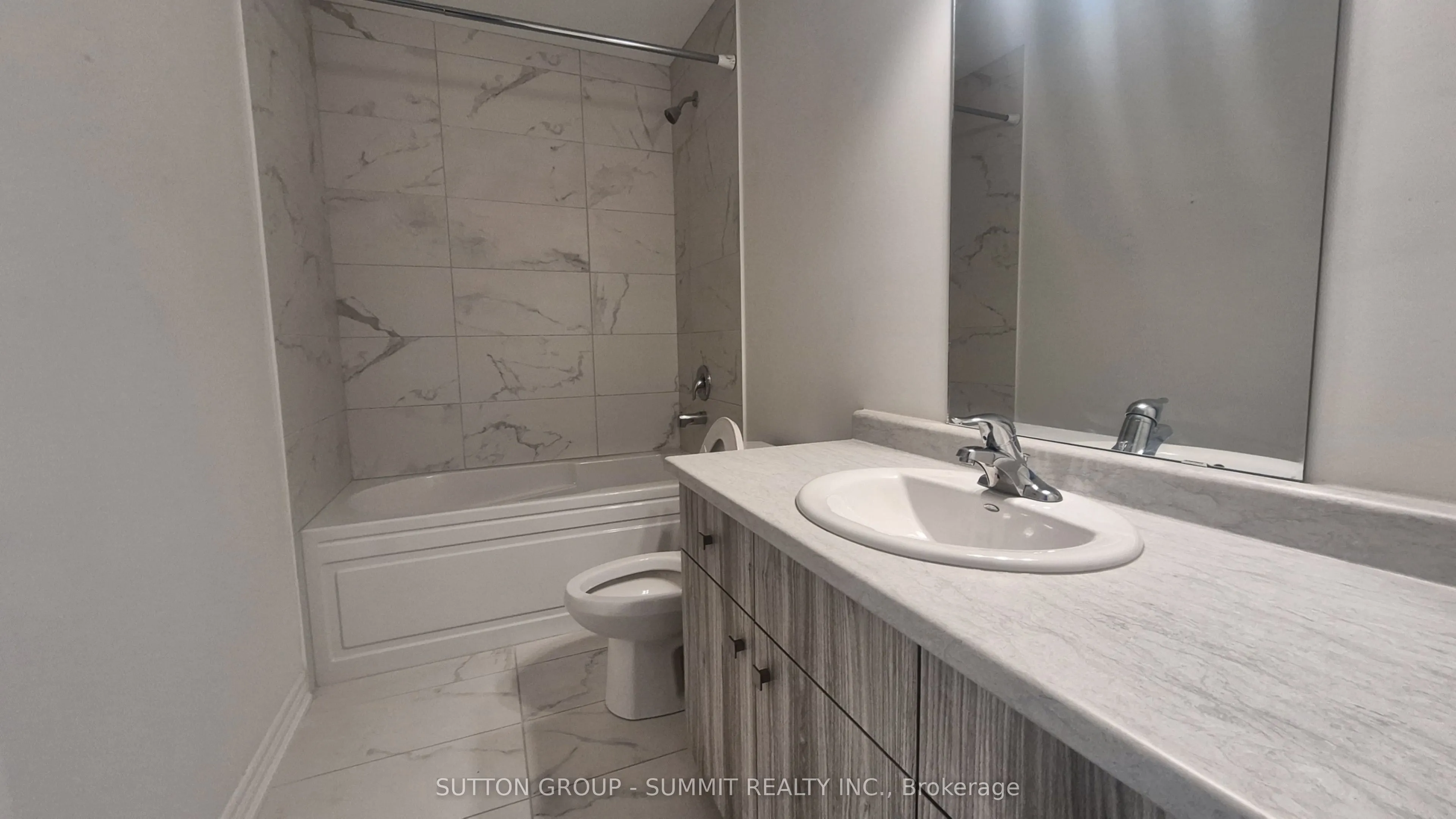 104 Dryden Lane #104