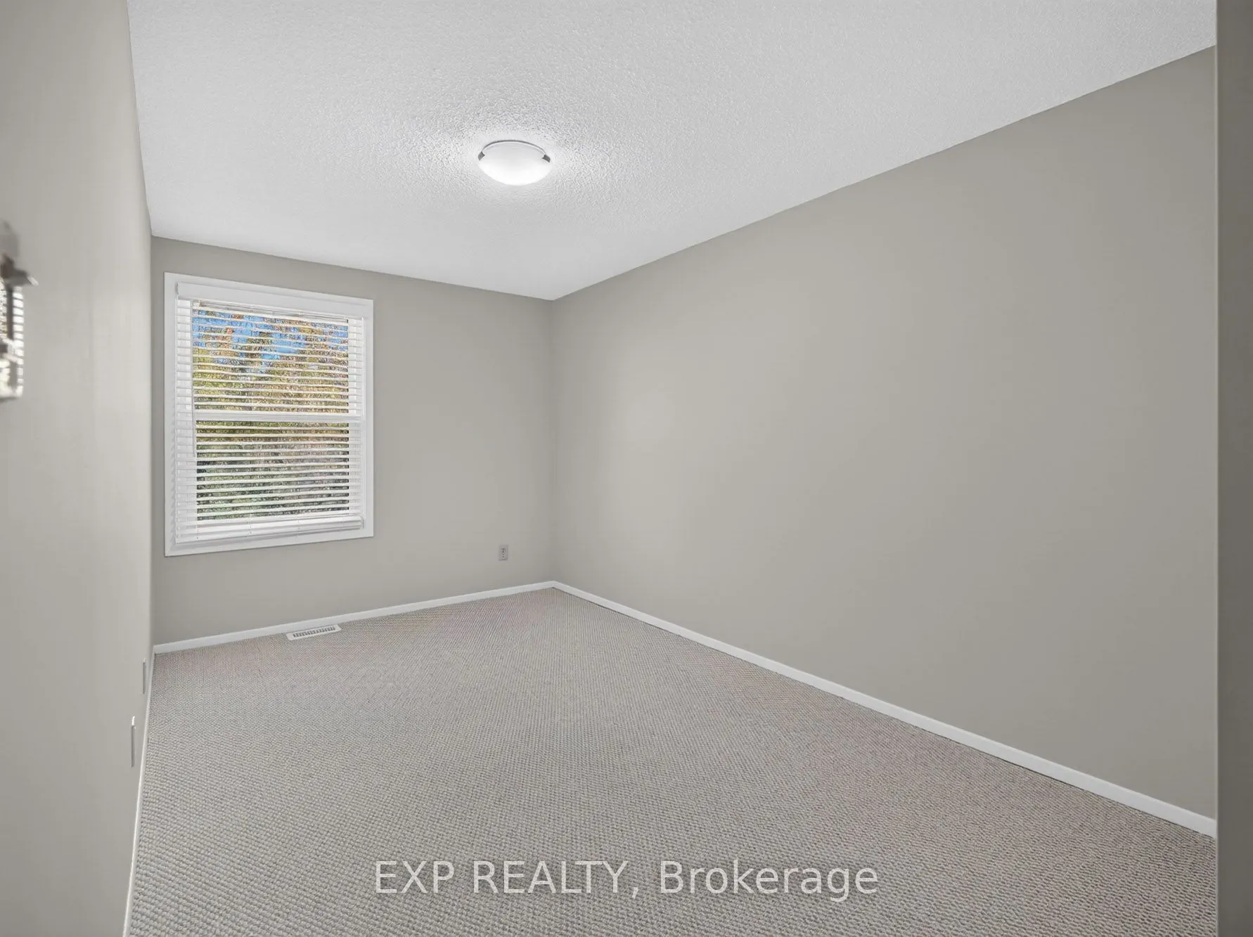 242 LAKEPORT Road #20