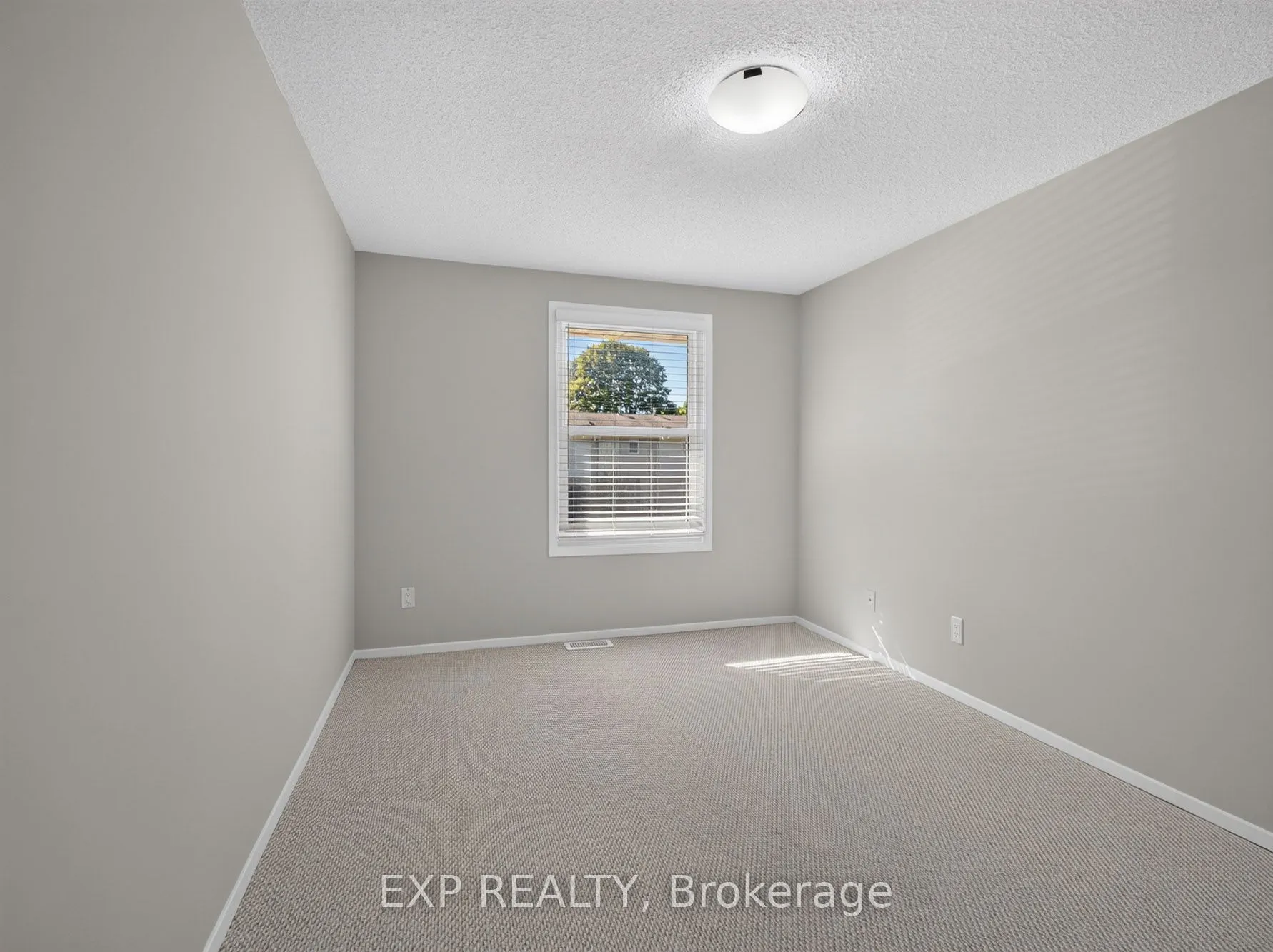 242 LAKEPORT Road #20