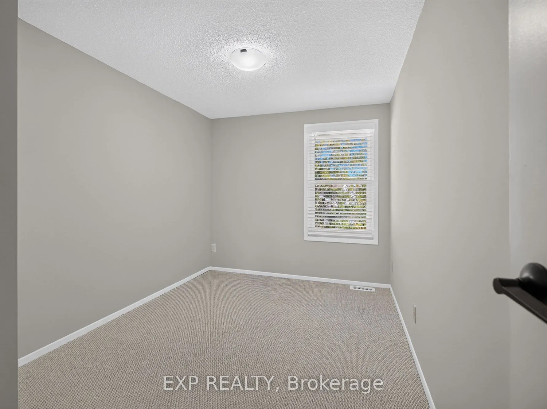 242 LAKEPORT Road #20