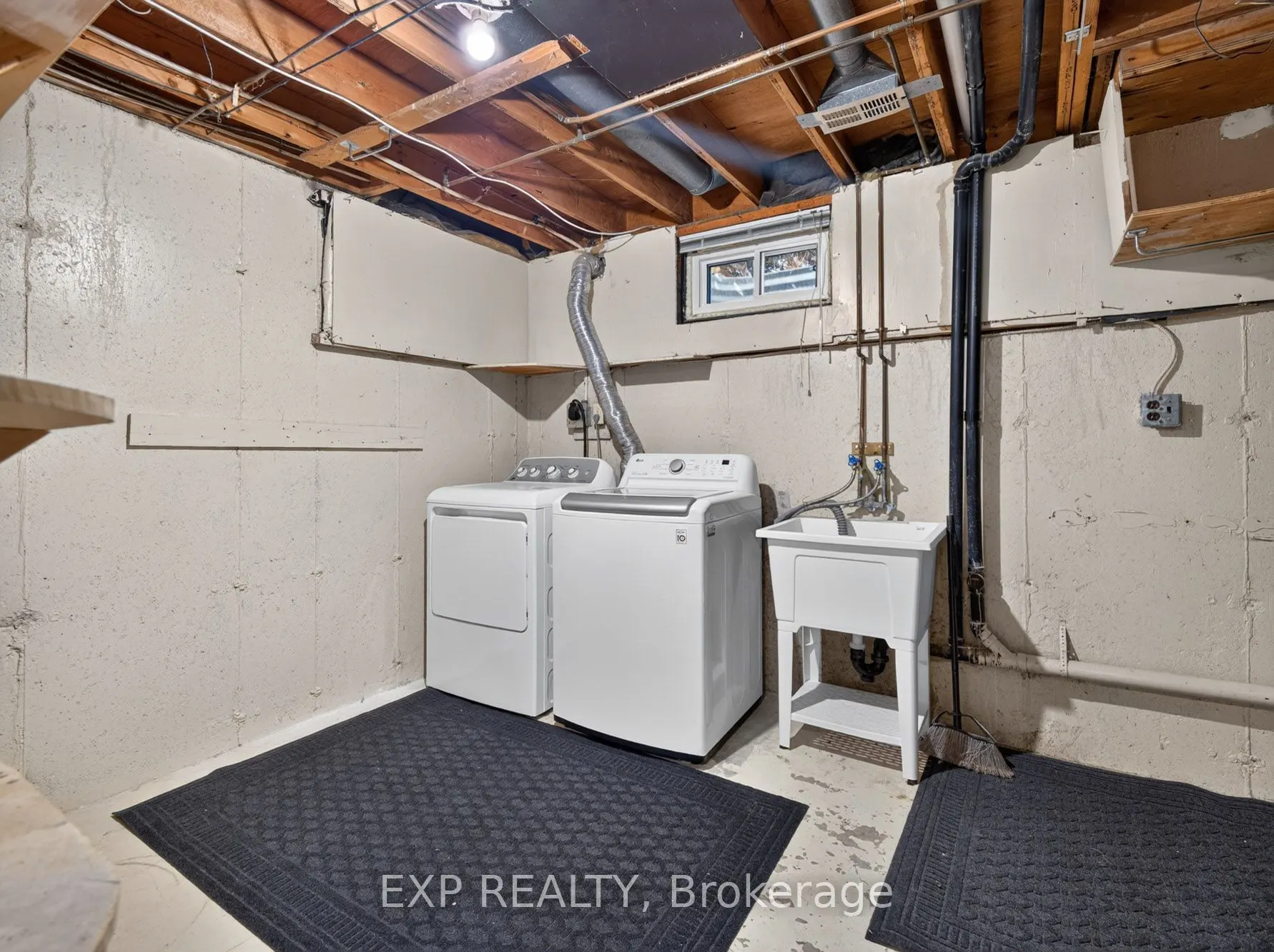 242 LAKEPORT Road #20