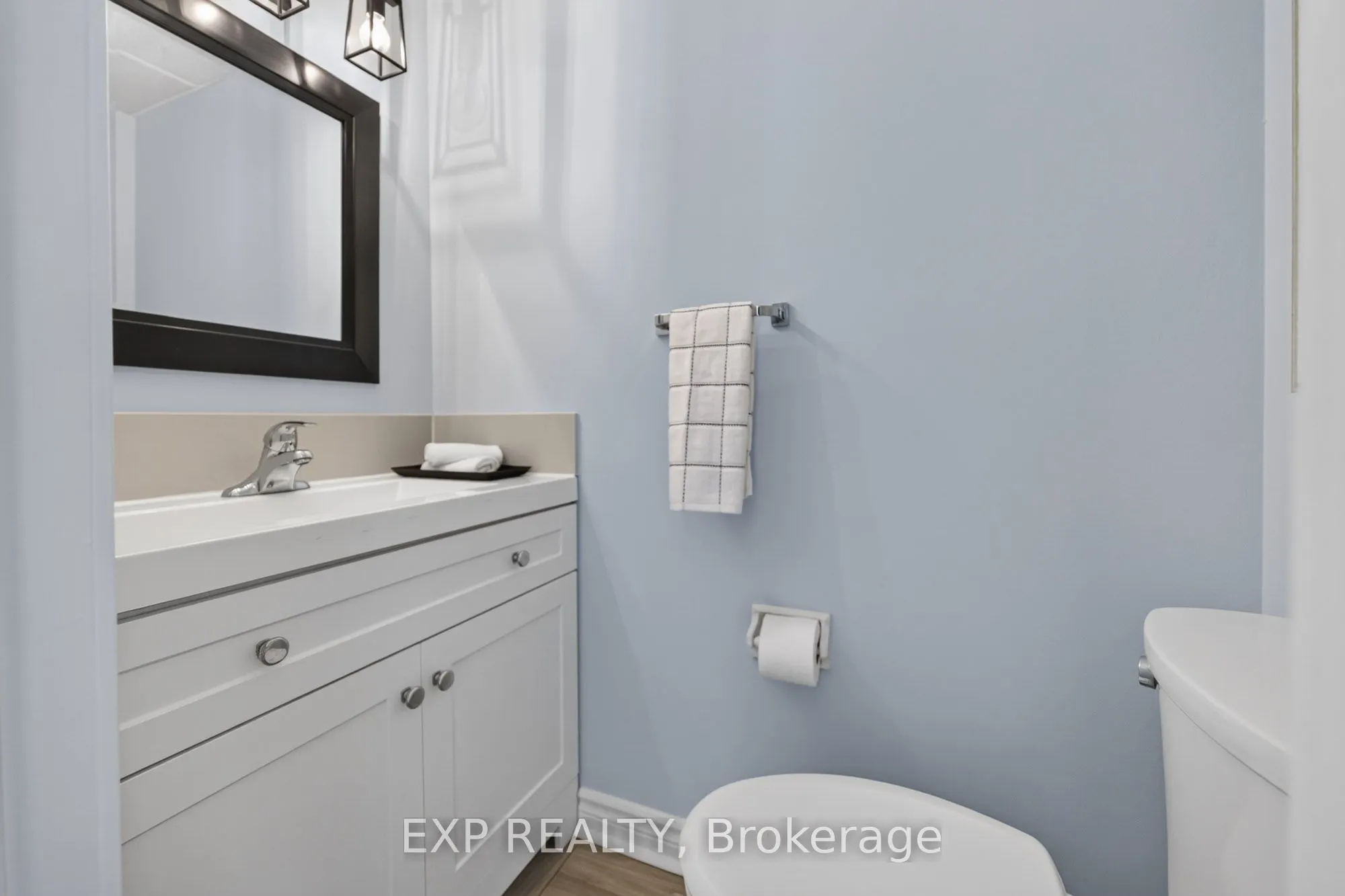 242 LAKEPORT Road #20