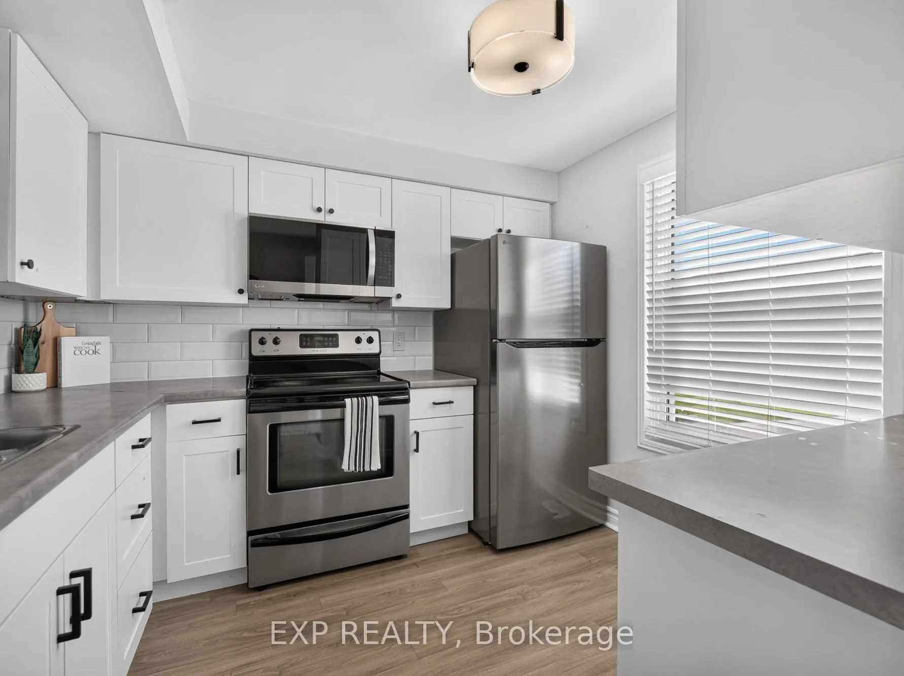 242 LAKEPORT Road #20