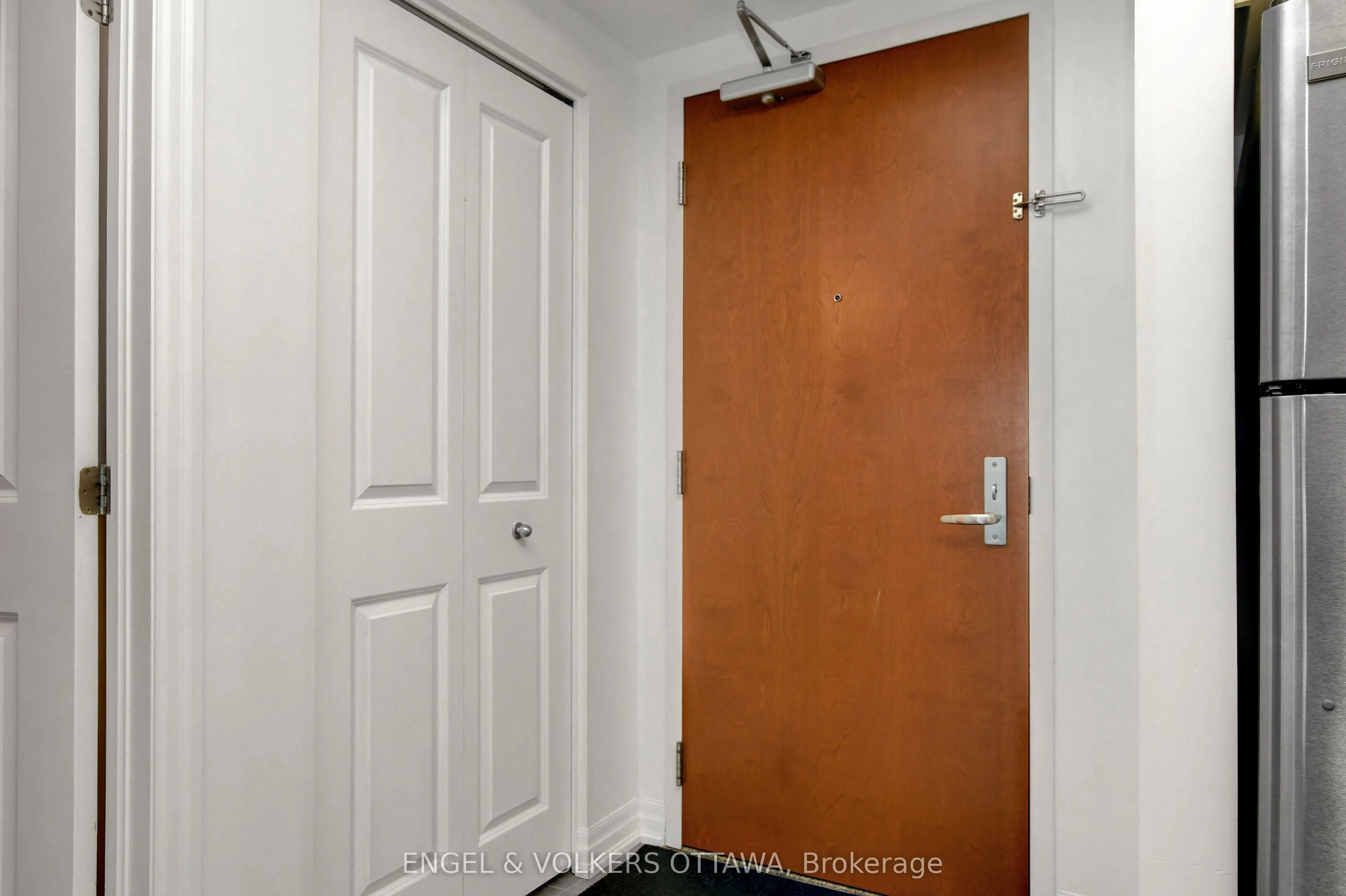 242 Rideau Street #1305