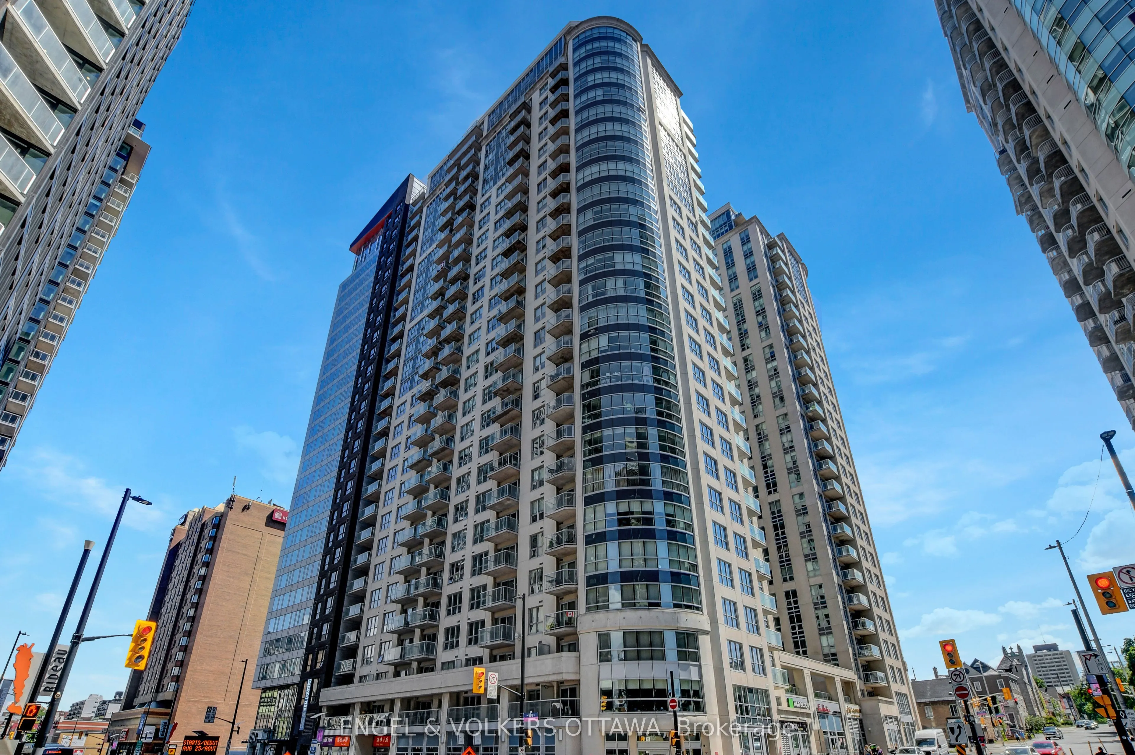 242 Rideau Street #1305