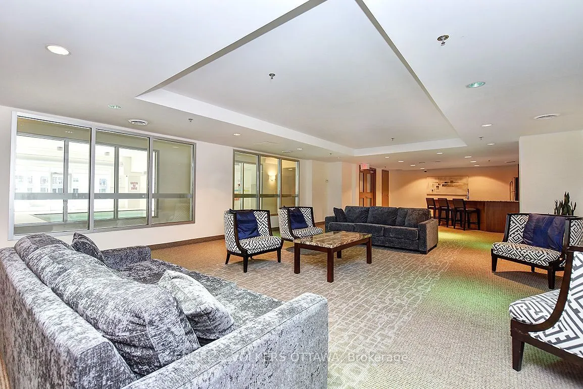 242 Rideau Street #1305