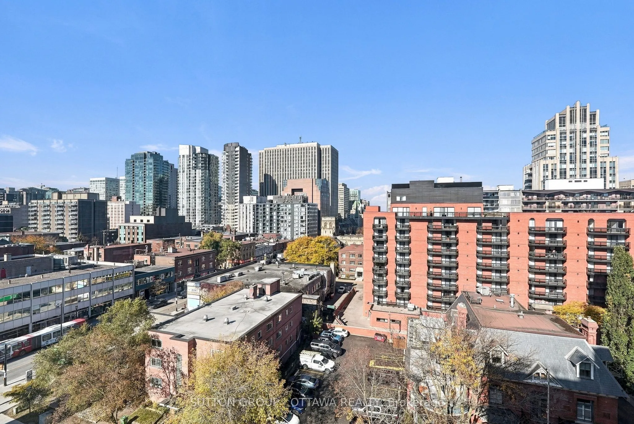 138 Somerset Street W #1012