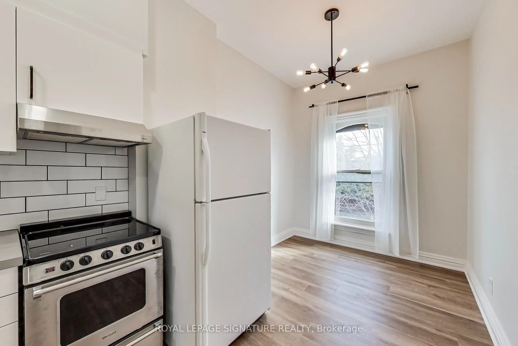 102 West Avenue S #2
