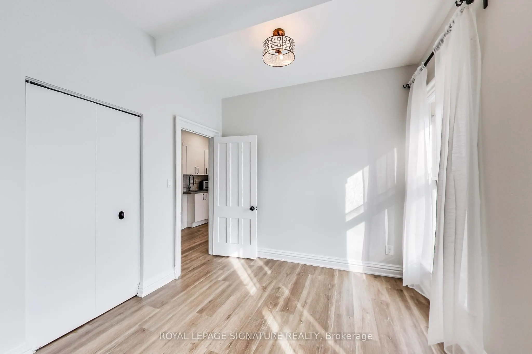 102 West Avenue S #2
