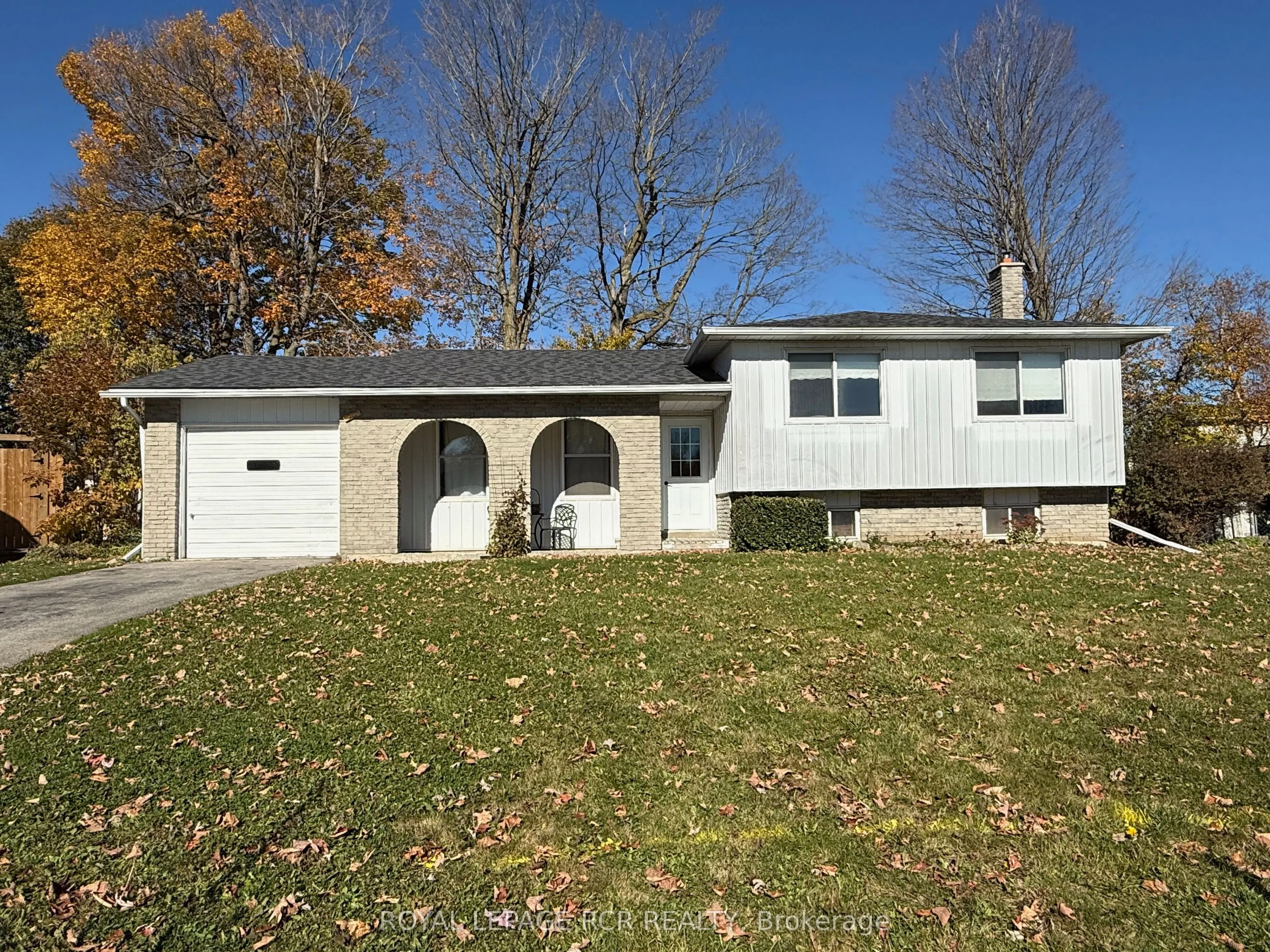 466 Sandhill Court