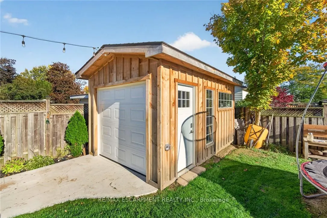 225 Maccrae Drive