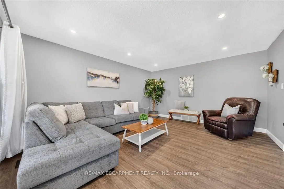 225 Maccrae Drive